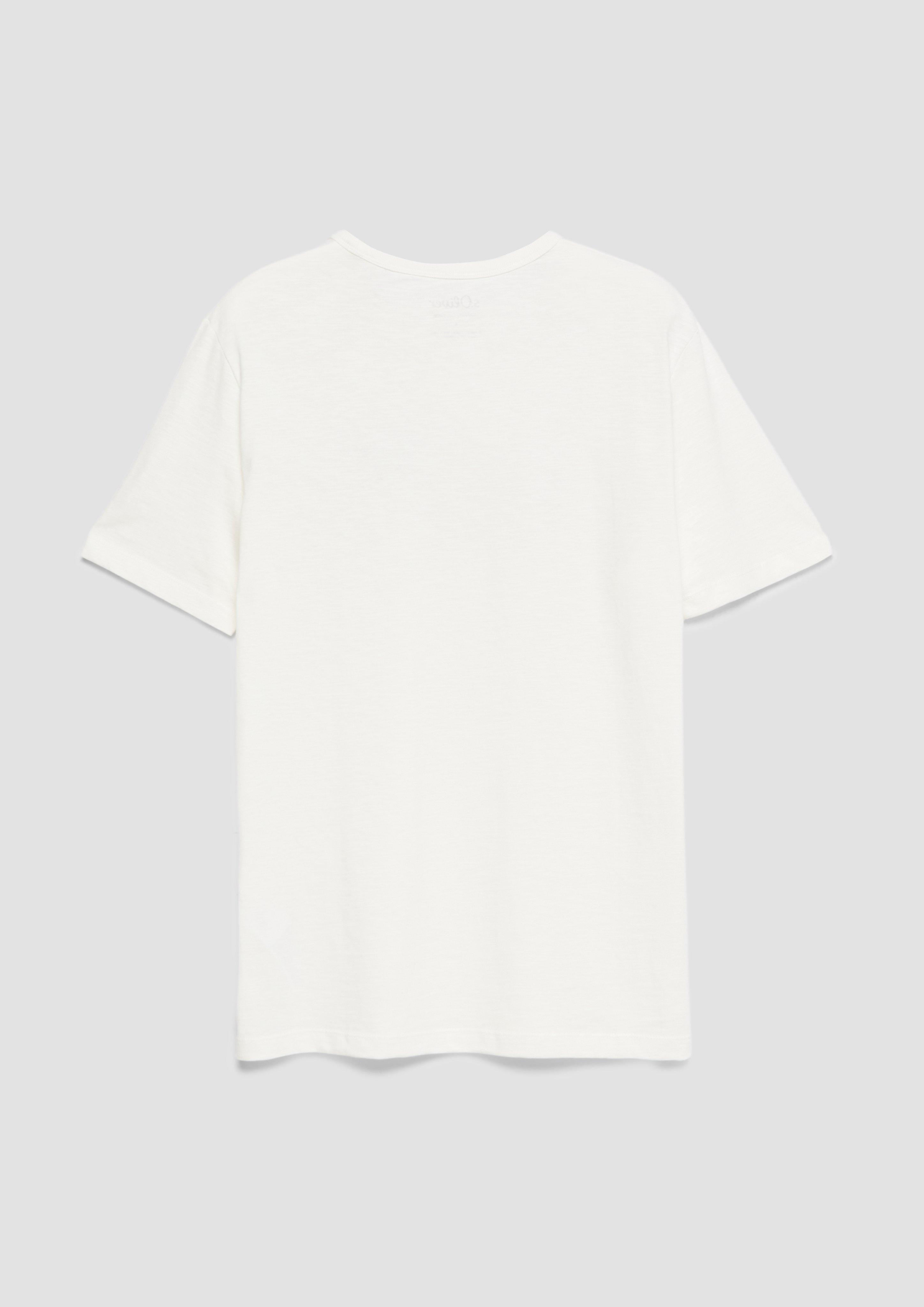 T-Shirt in 02D1, 02D8, 81D6, 59D8, 81D2, 89D4, 64D3, 51D4, 02D3, 59D2, 59D1 & 64D6