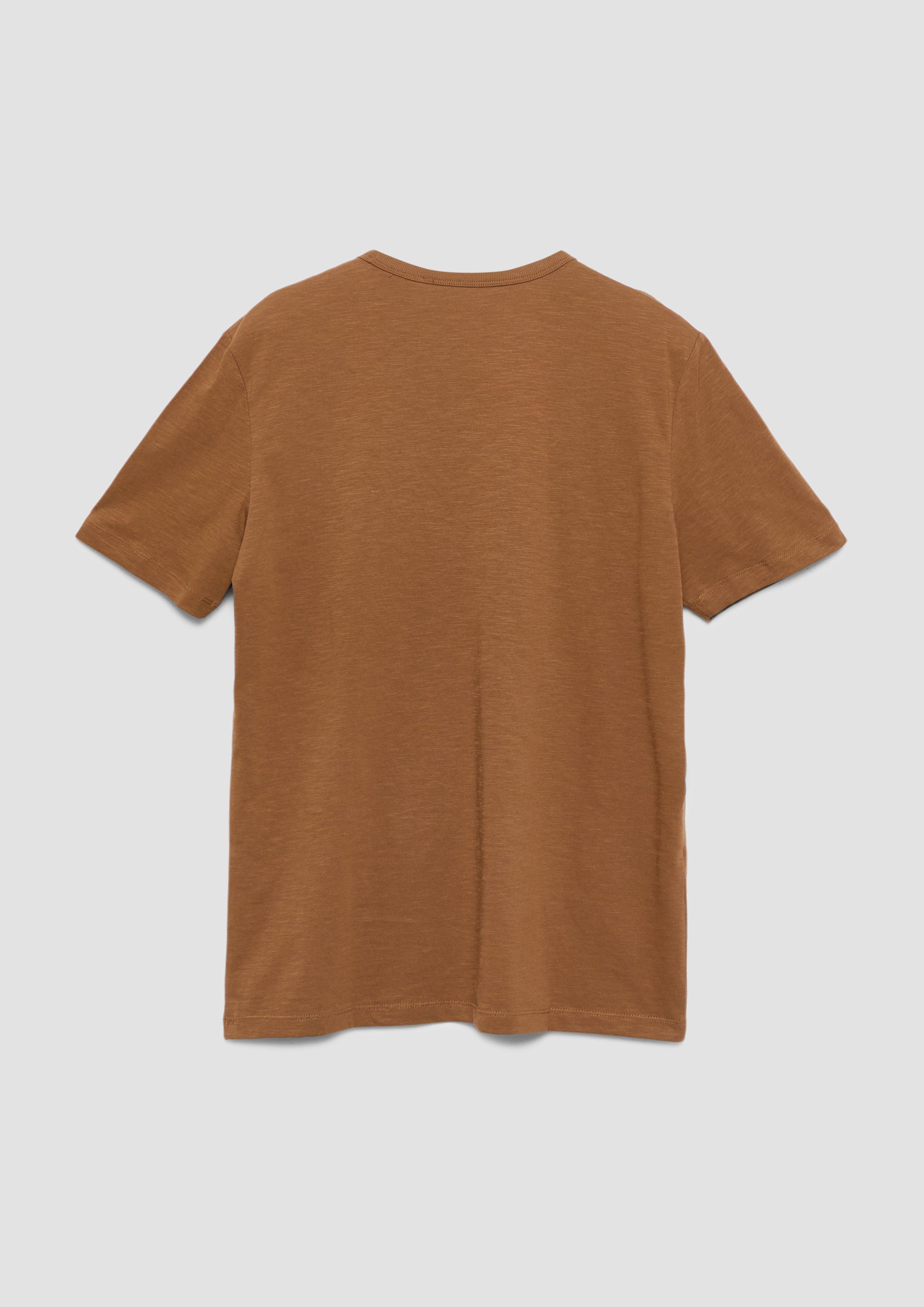 T-Shirt in 89D4, 02D8, 81D6, 59D8, 81D2, 64D3, 51D4, 02D1, 02D3, 59D2, 59D1 & 64D6