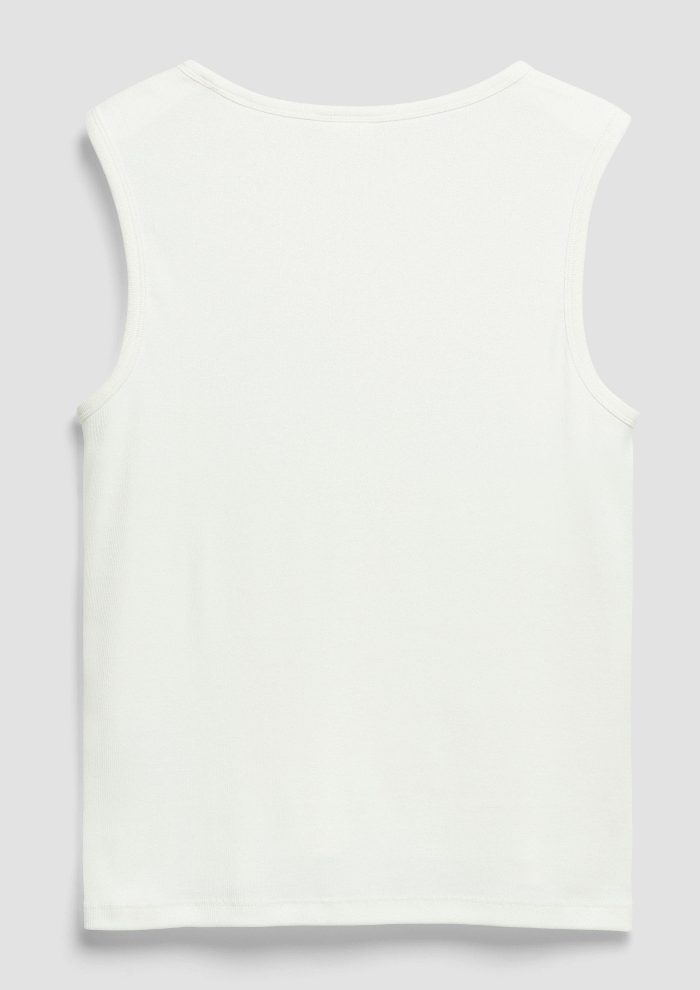 T-Shirt in 0200, 5978, 9999 & 8919