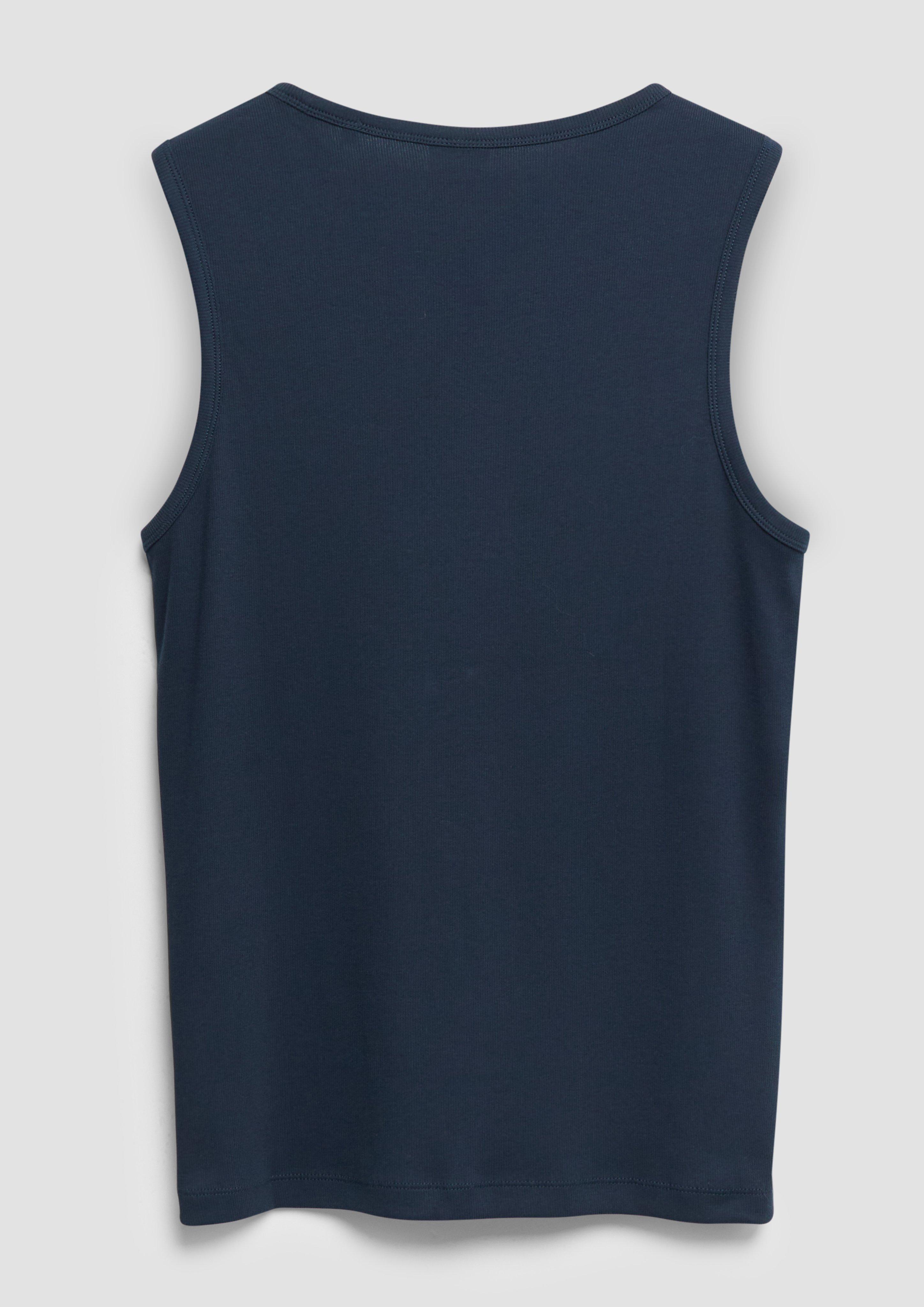 T-Shirt in 5978, 0200, 9999 & 8919