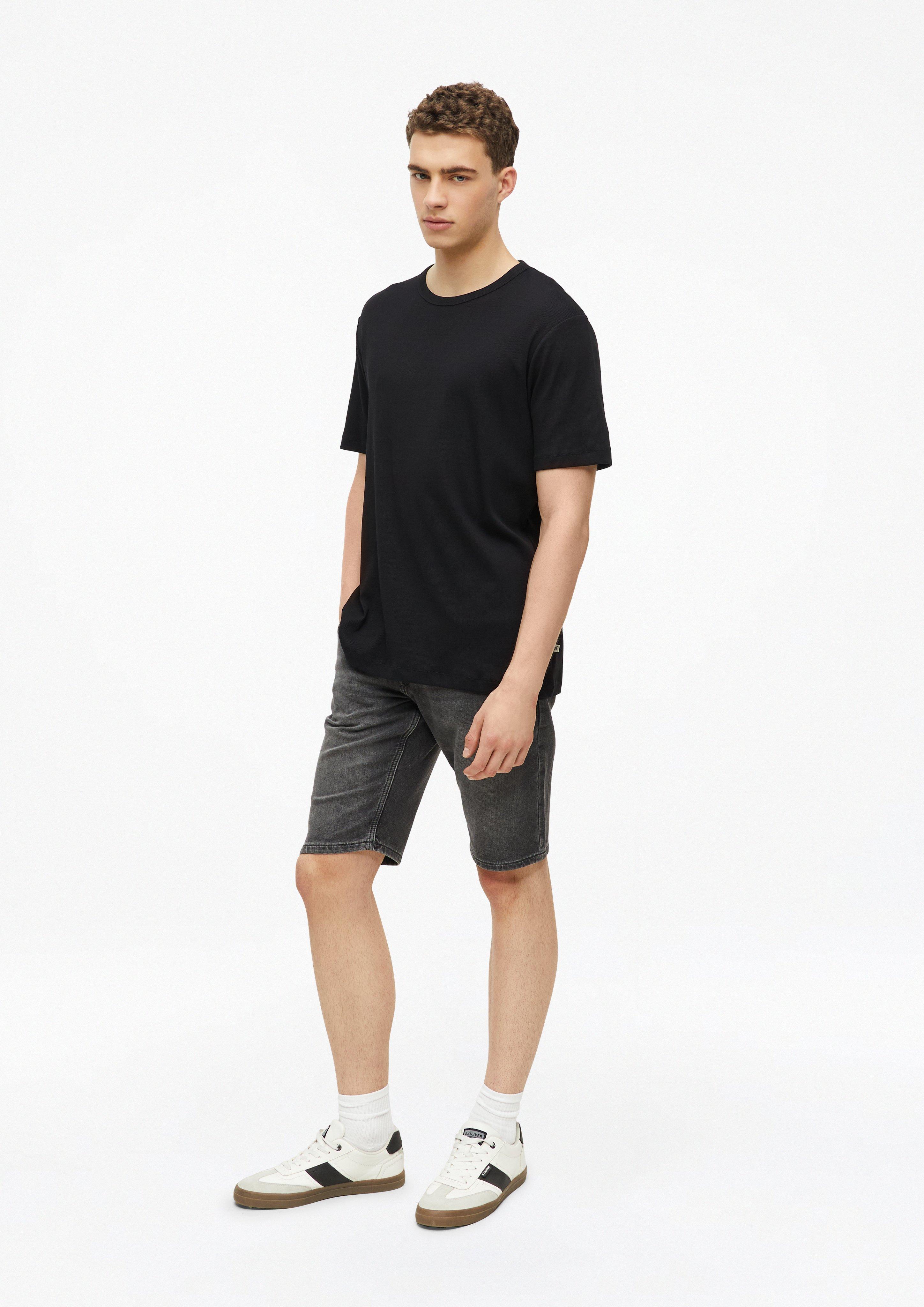 Herren T-Shirt in schwarz von s.Oliver