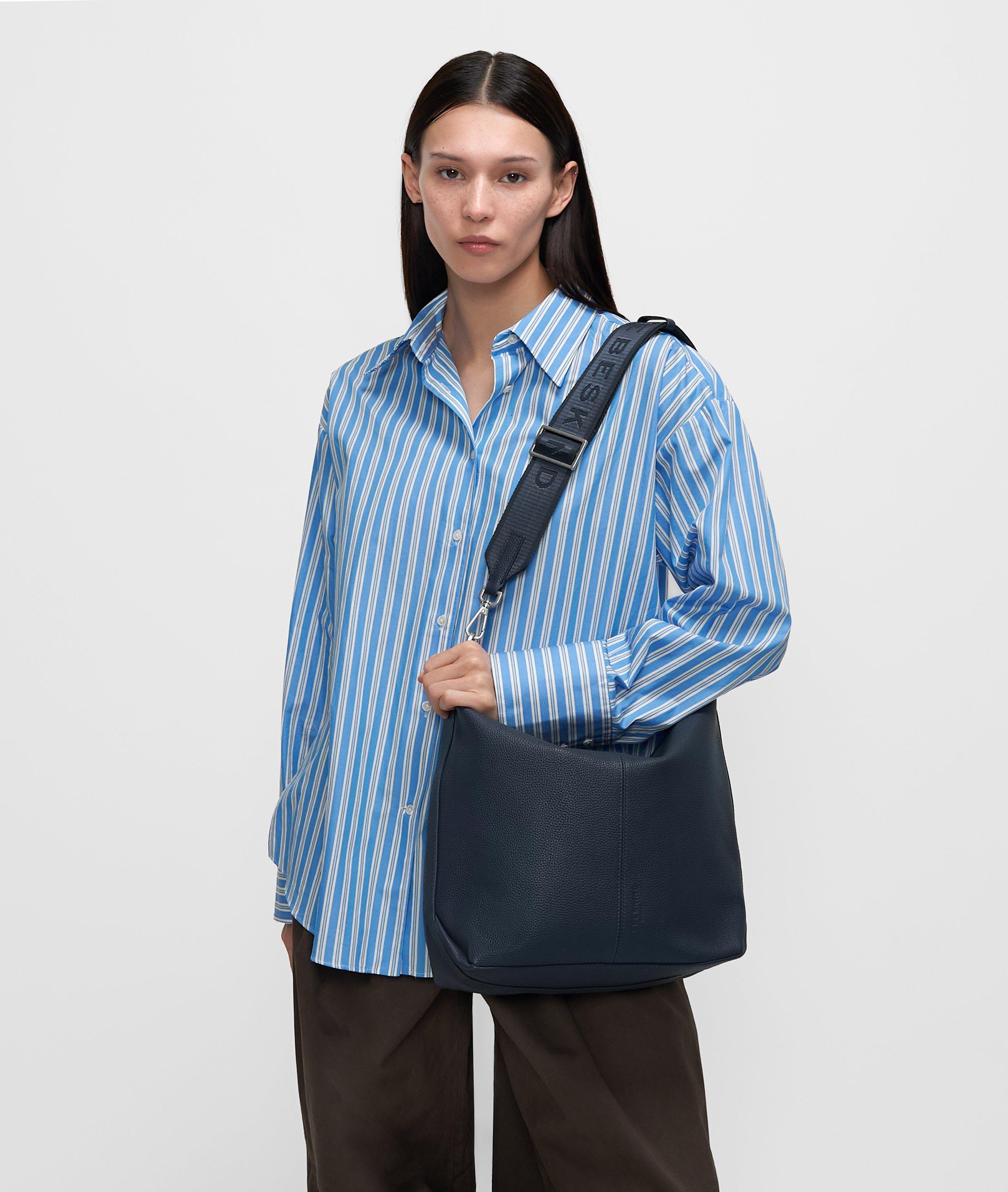 LIEBESKIND BERLIN Paris Hobo M