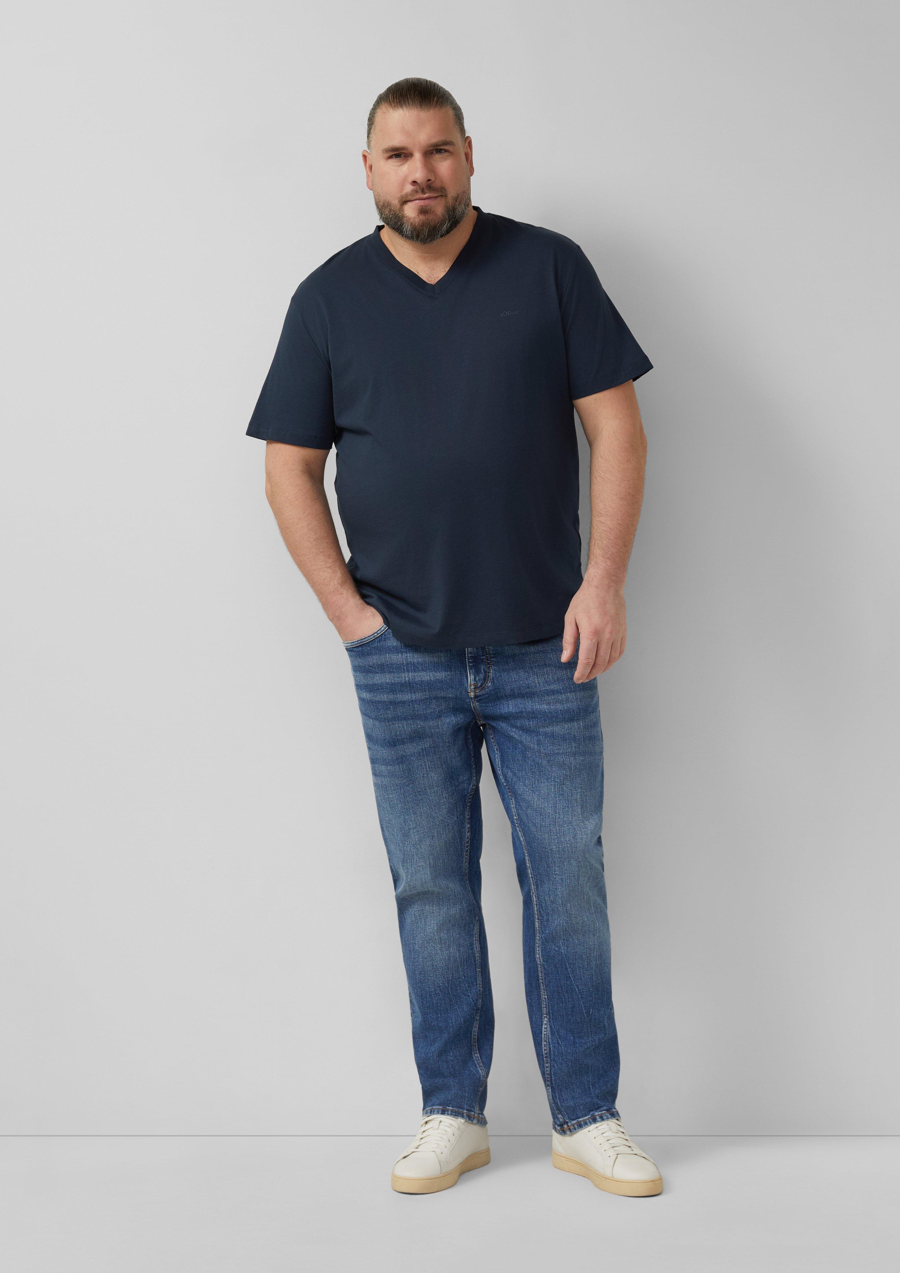 Koszulka w kolorze 5978, 7853, 9999, 6603 & 0100