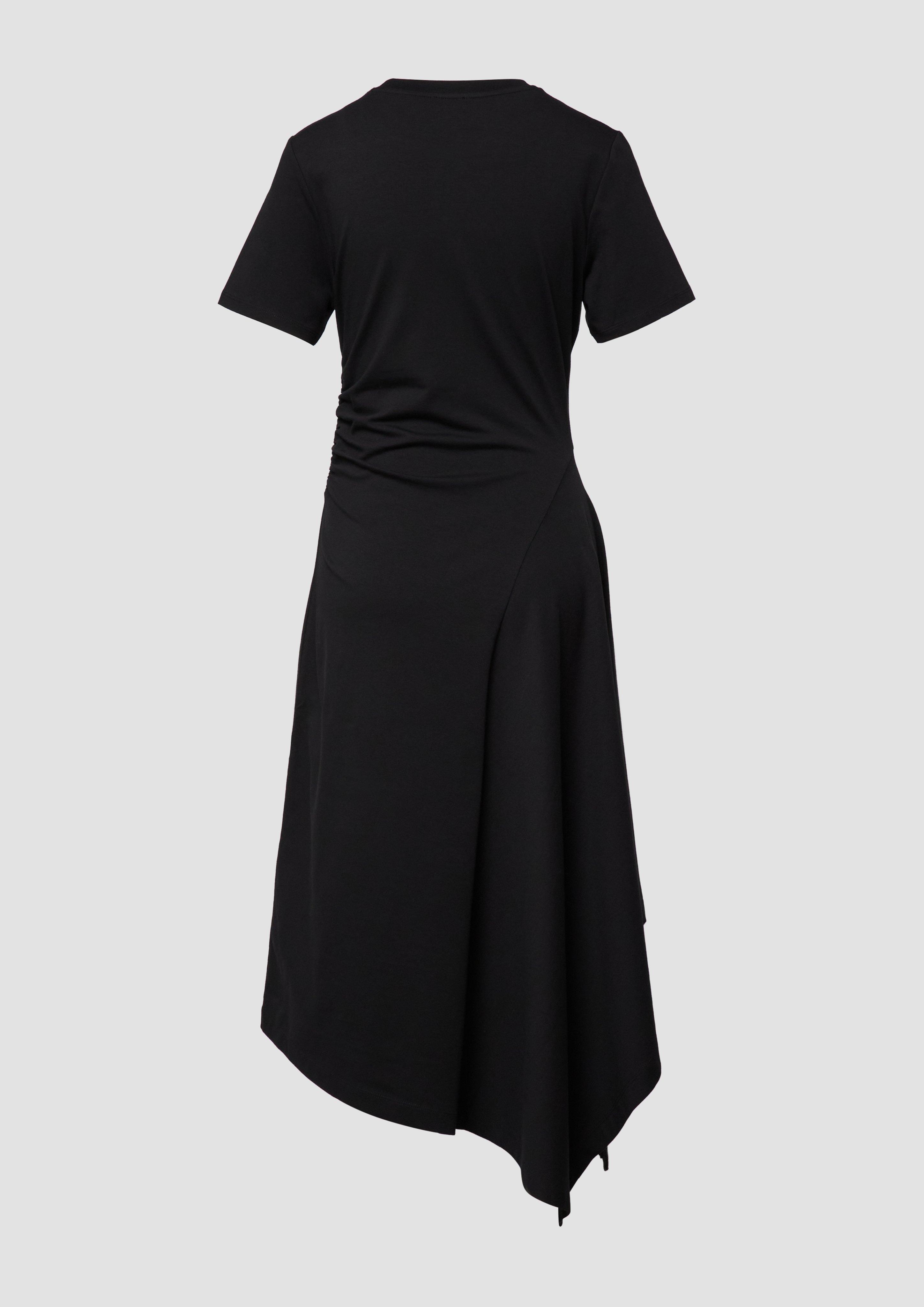 Kleid in 9999, 99G2 & 56G2