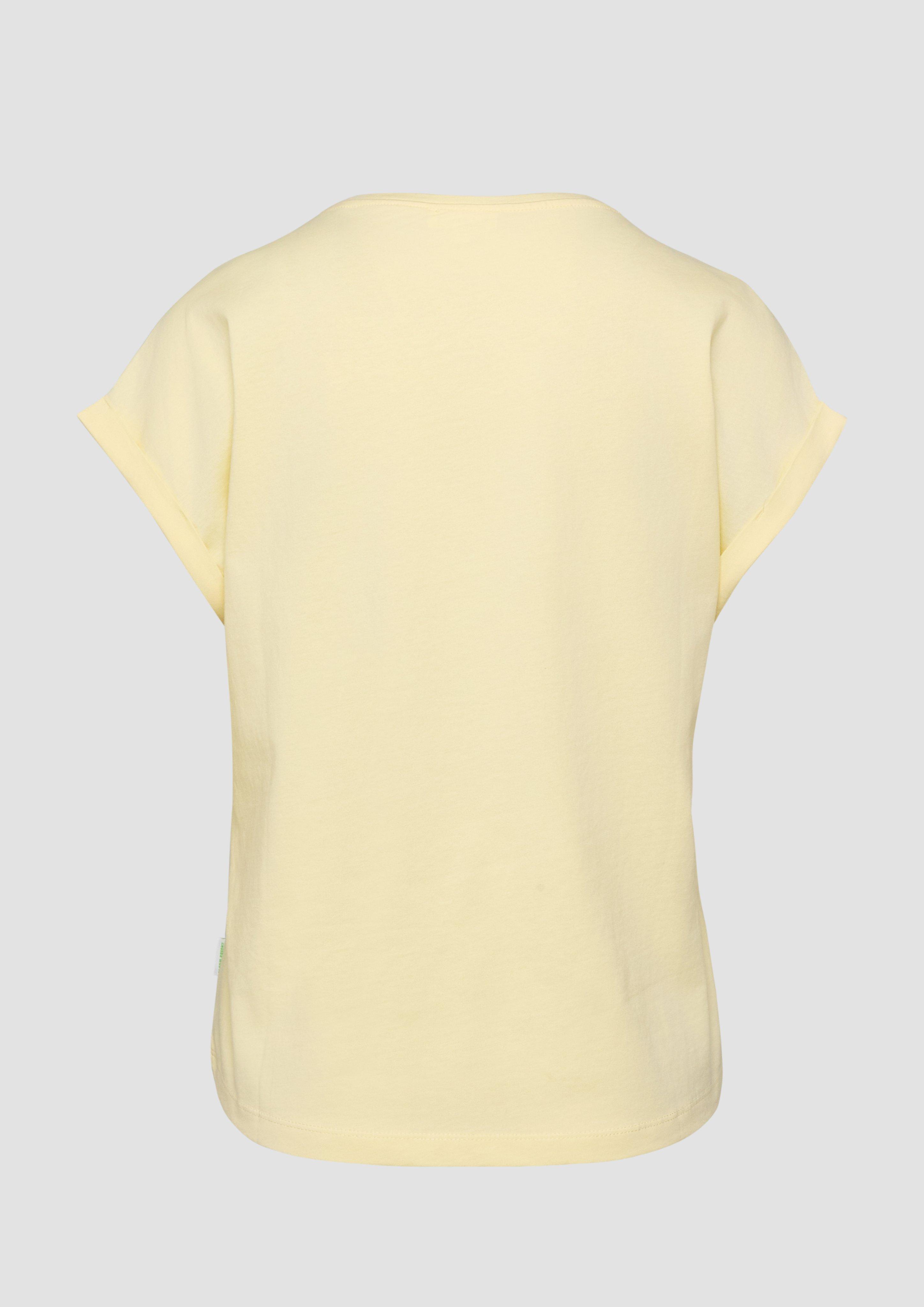 T-Shirt in 10D0, 01D0, 72D0 & 51D0