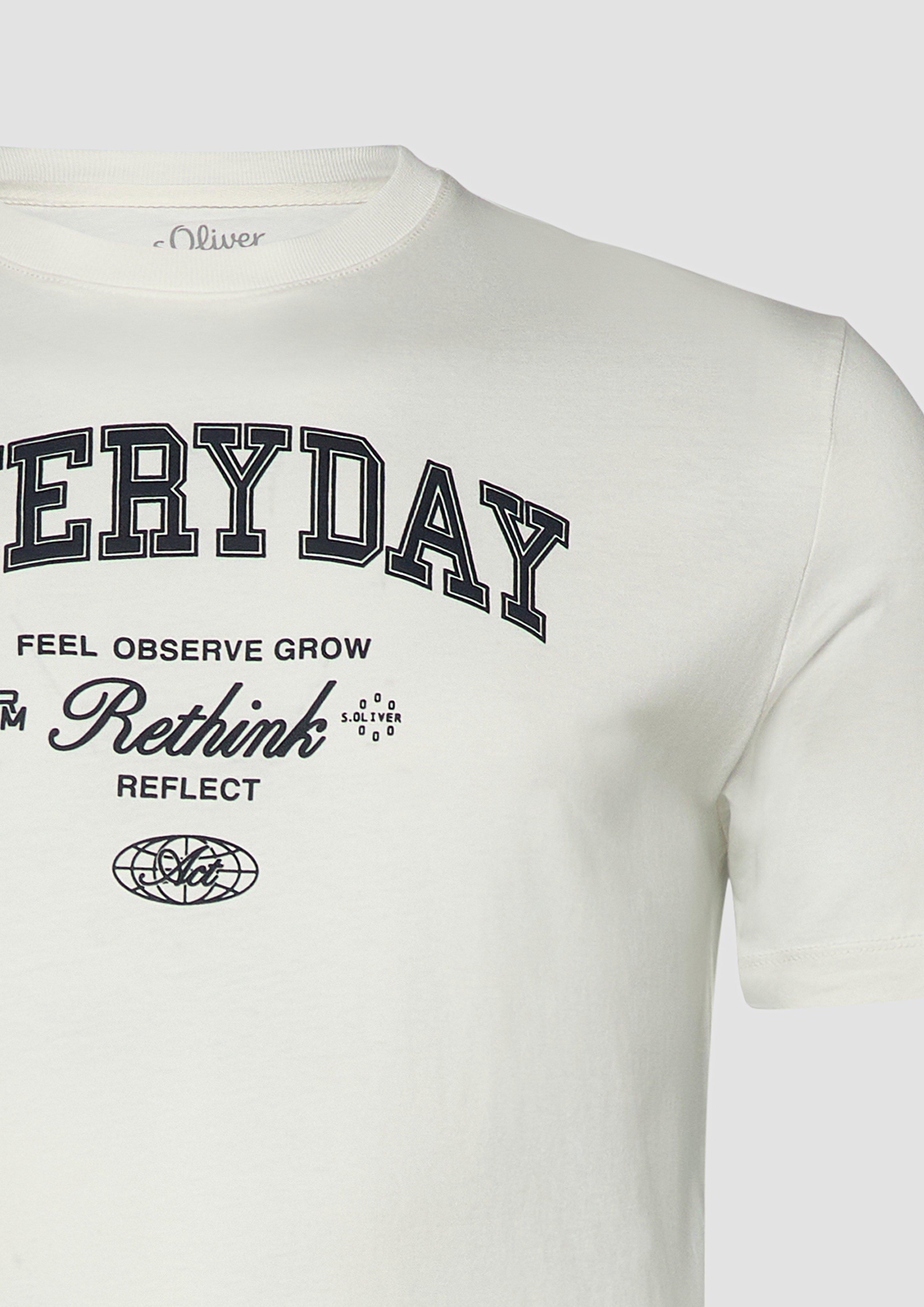 T-Shirt in 02D1, 66D1 & 59D1