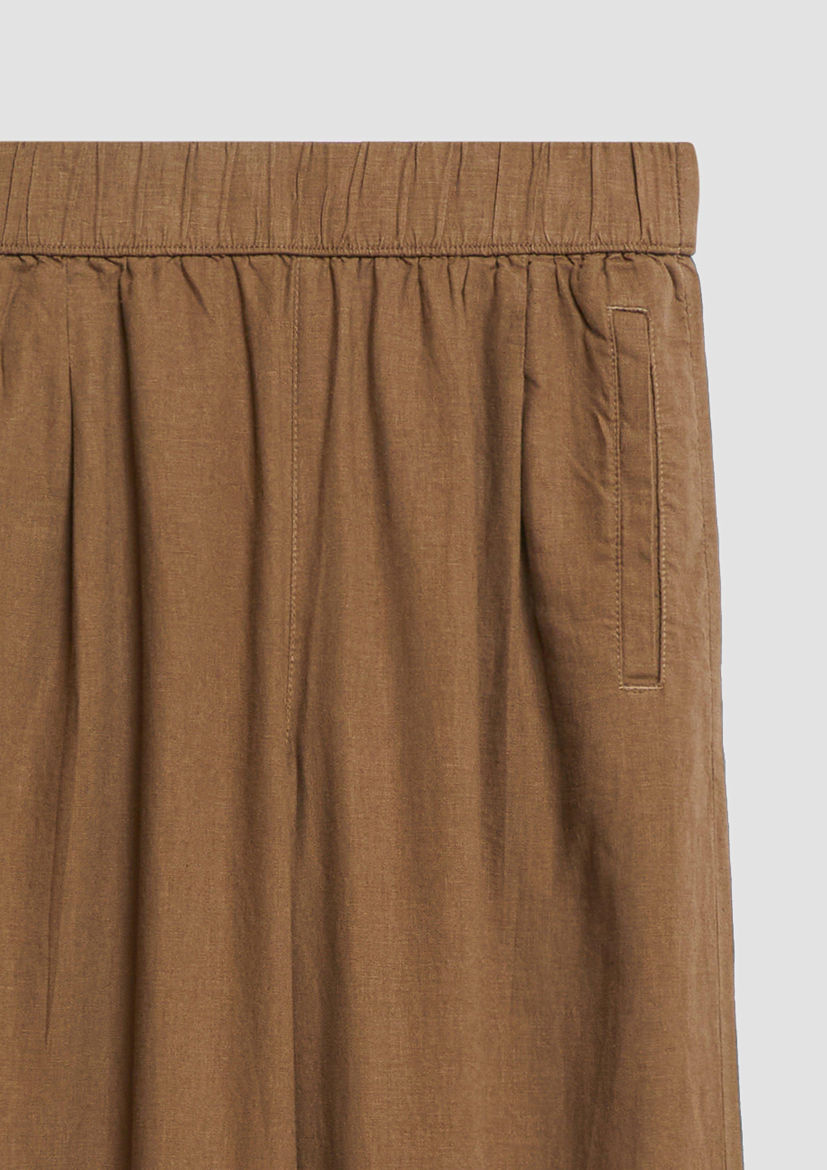 Trousers in 8918, 0100, 9999 & 3903