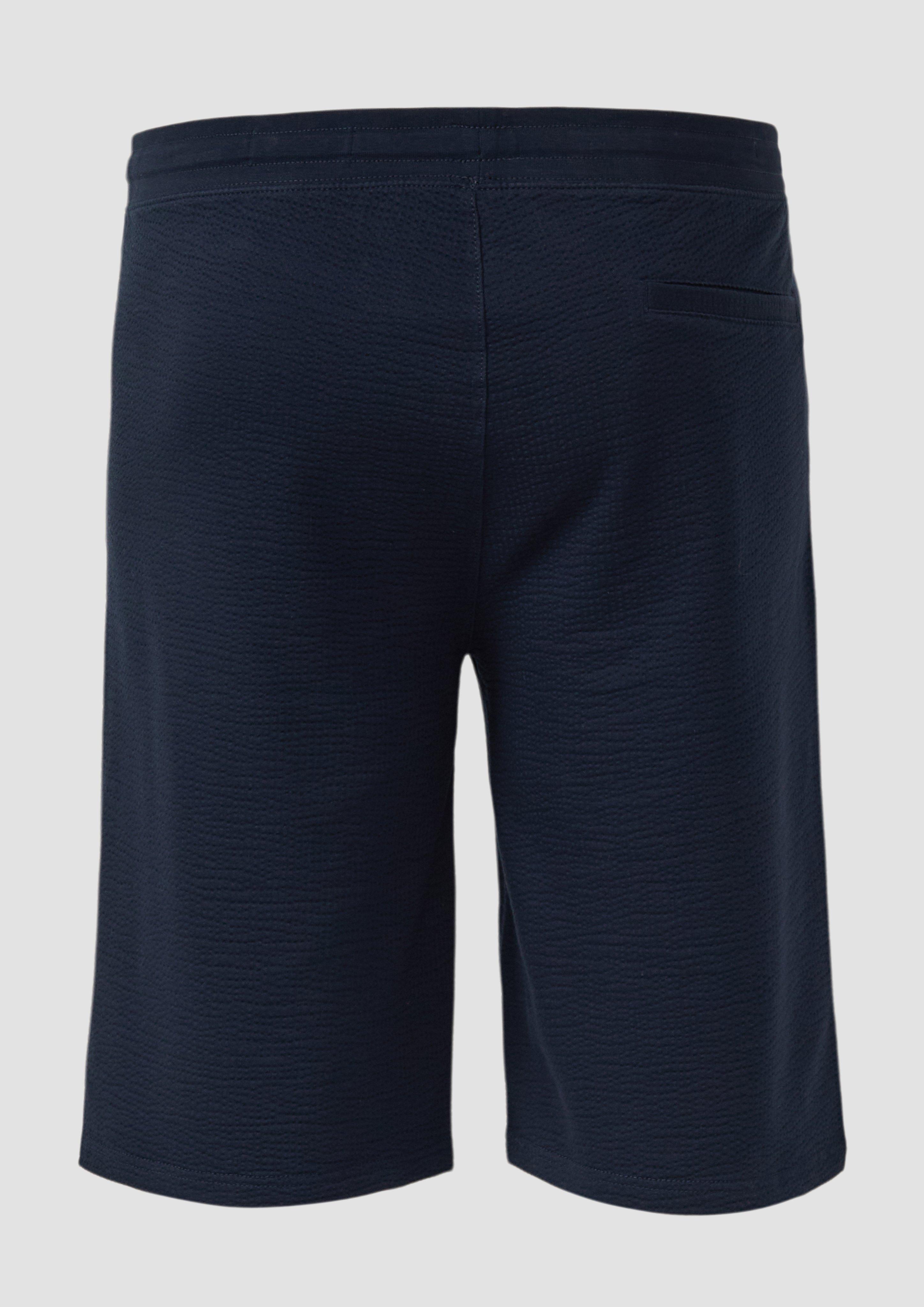 Bermudy in 5978 & 0200