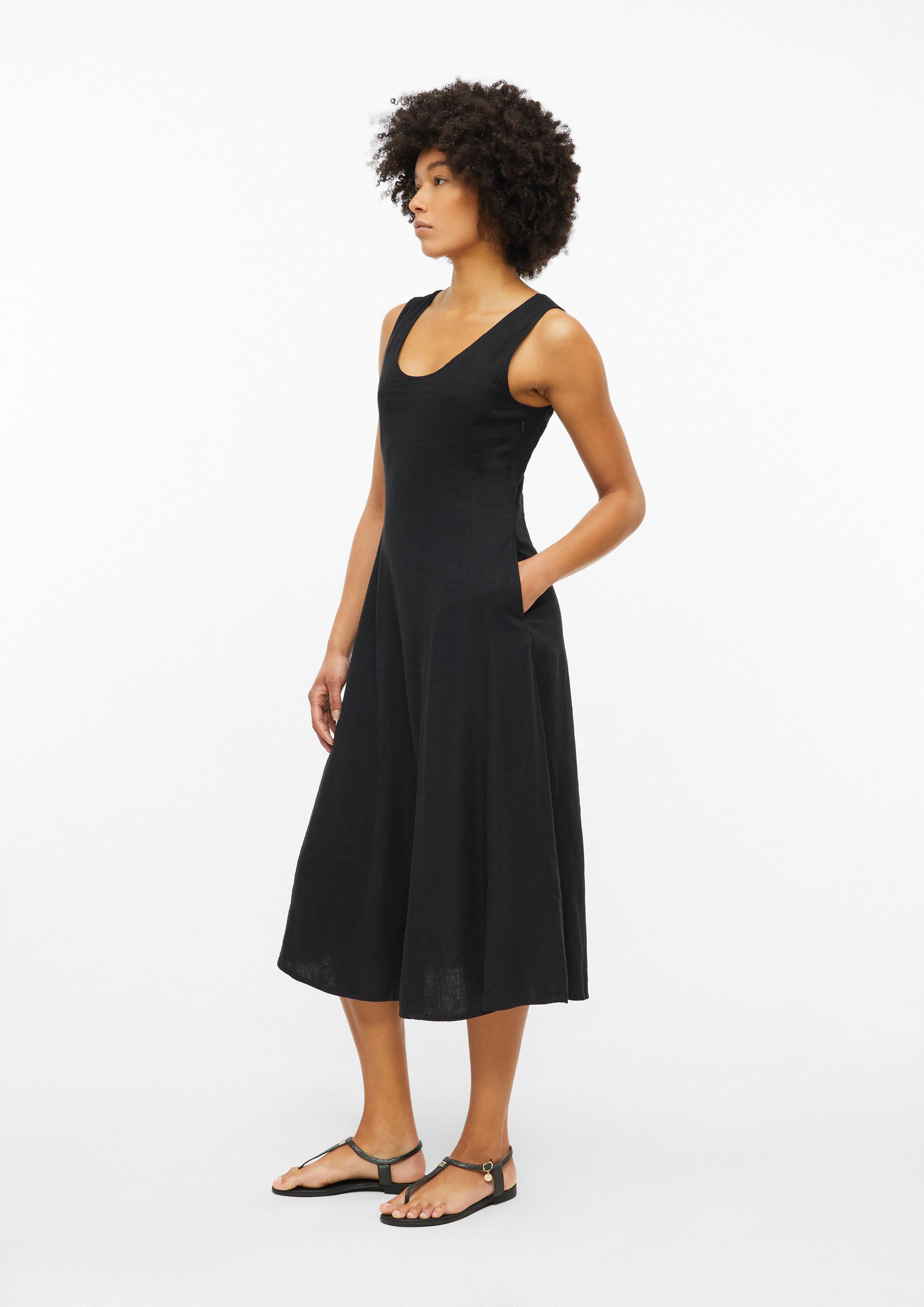 Femmes Robe en noir de s.Oliver