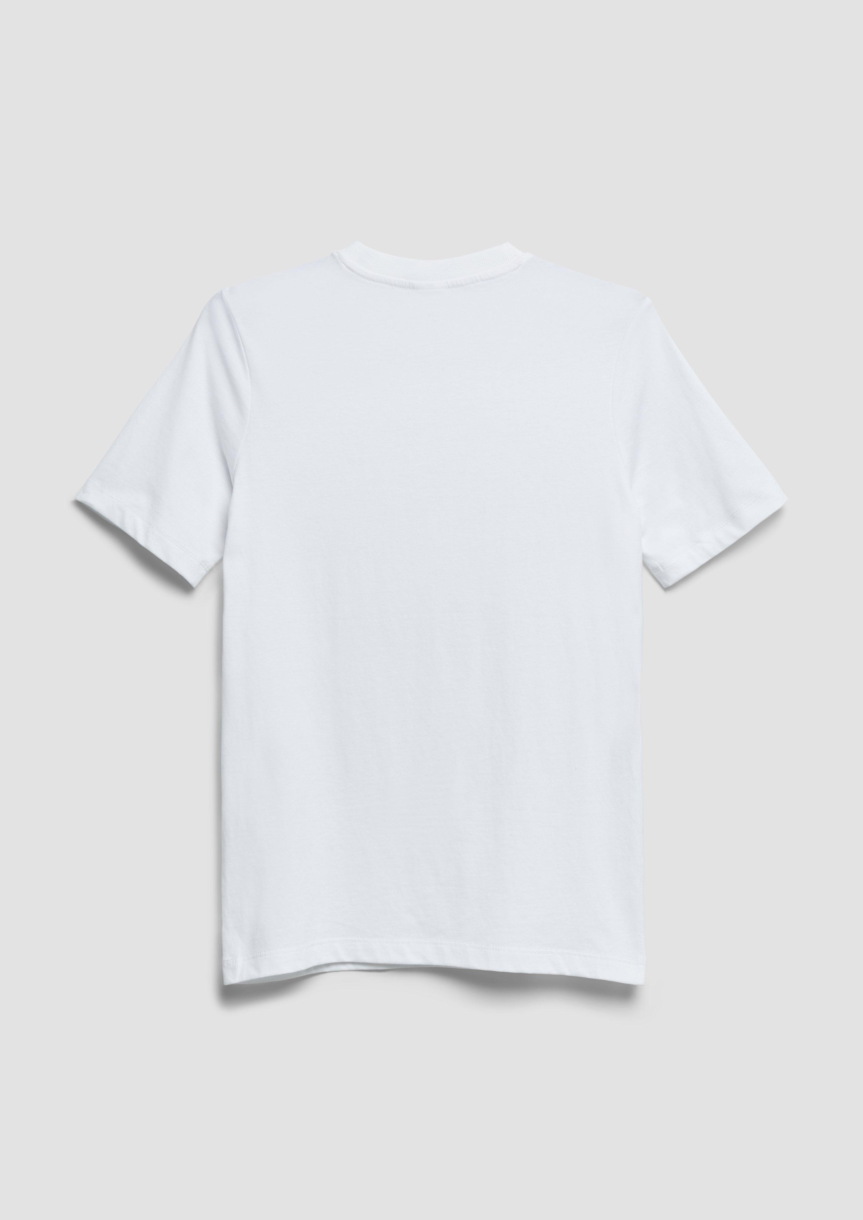 T-Shirt in 01D2, 44D2, 31D3, 53D3, 52D4, 01D4, 44D4, 99D3 & 52D2