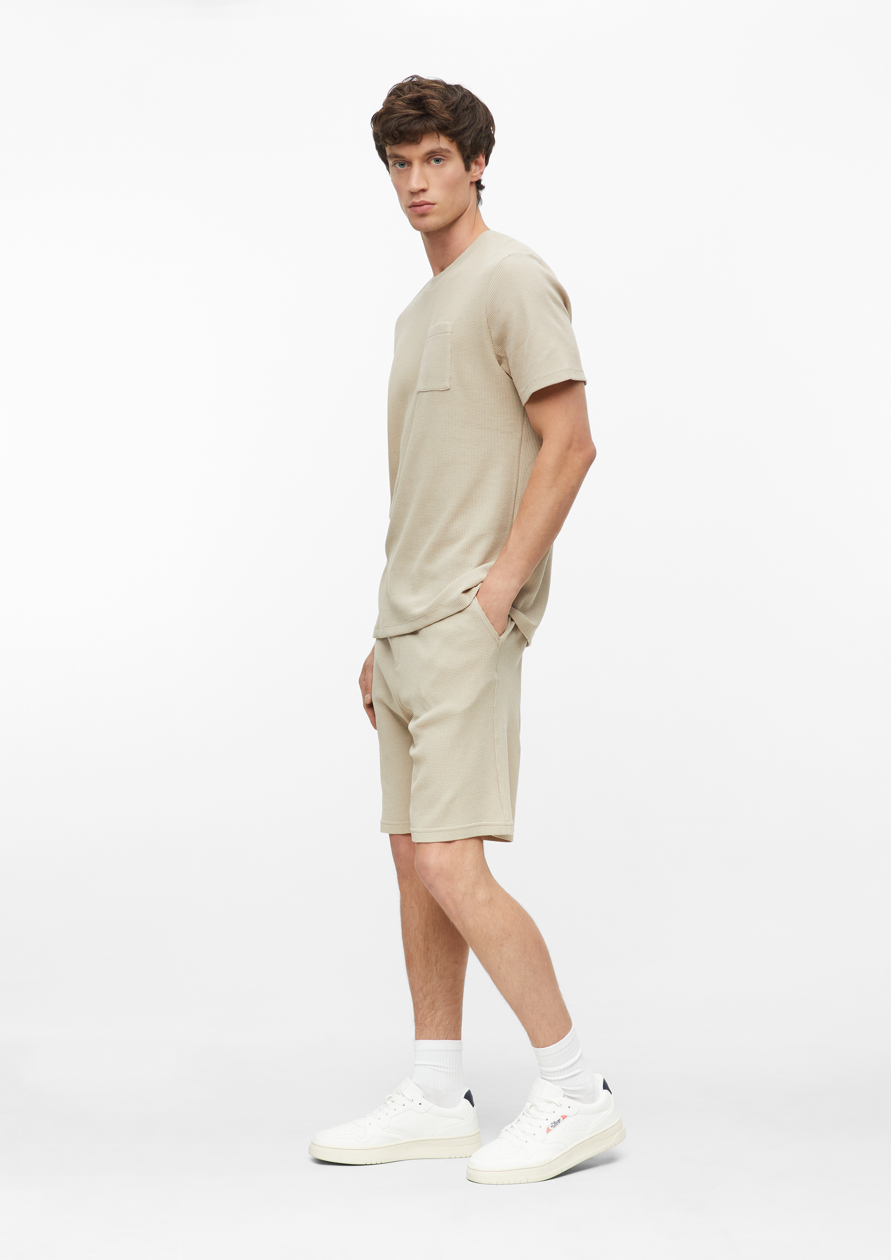 Hommes Bermuda en beige de s.Oliver
