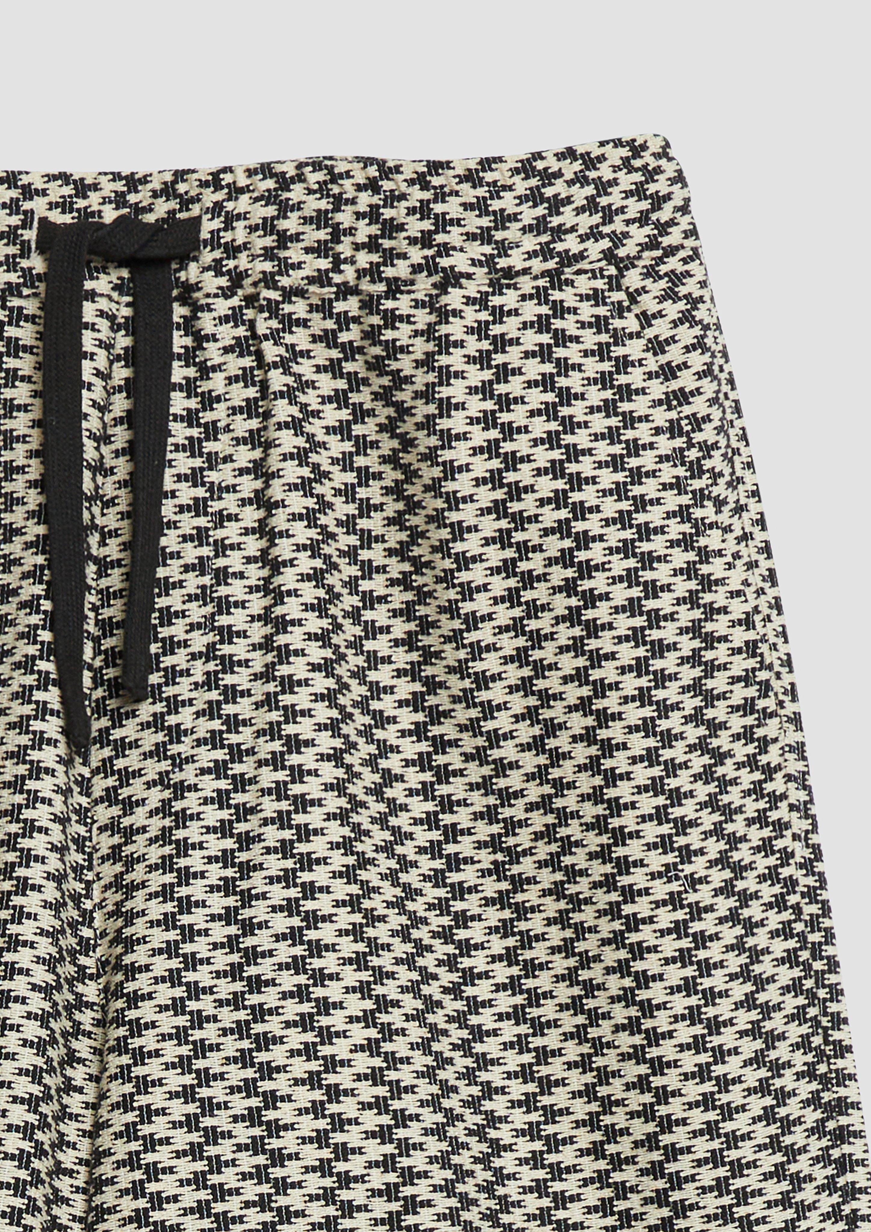 Bermude in 99X0 & 81G0