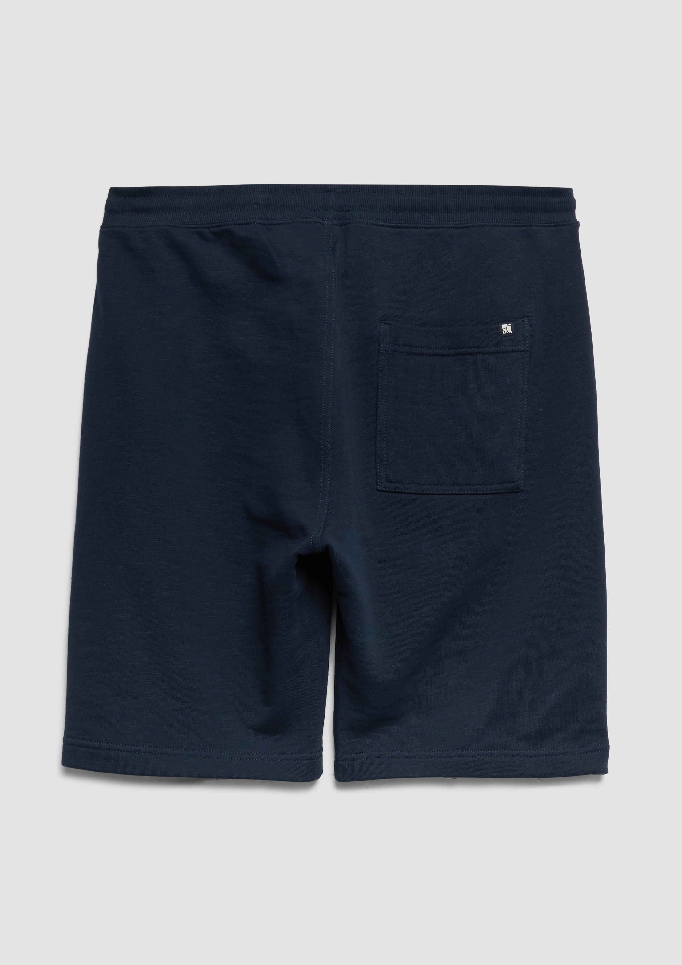 Bermuda in 5978, 9999, 0200 & 8919