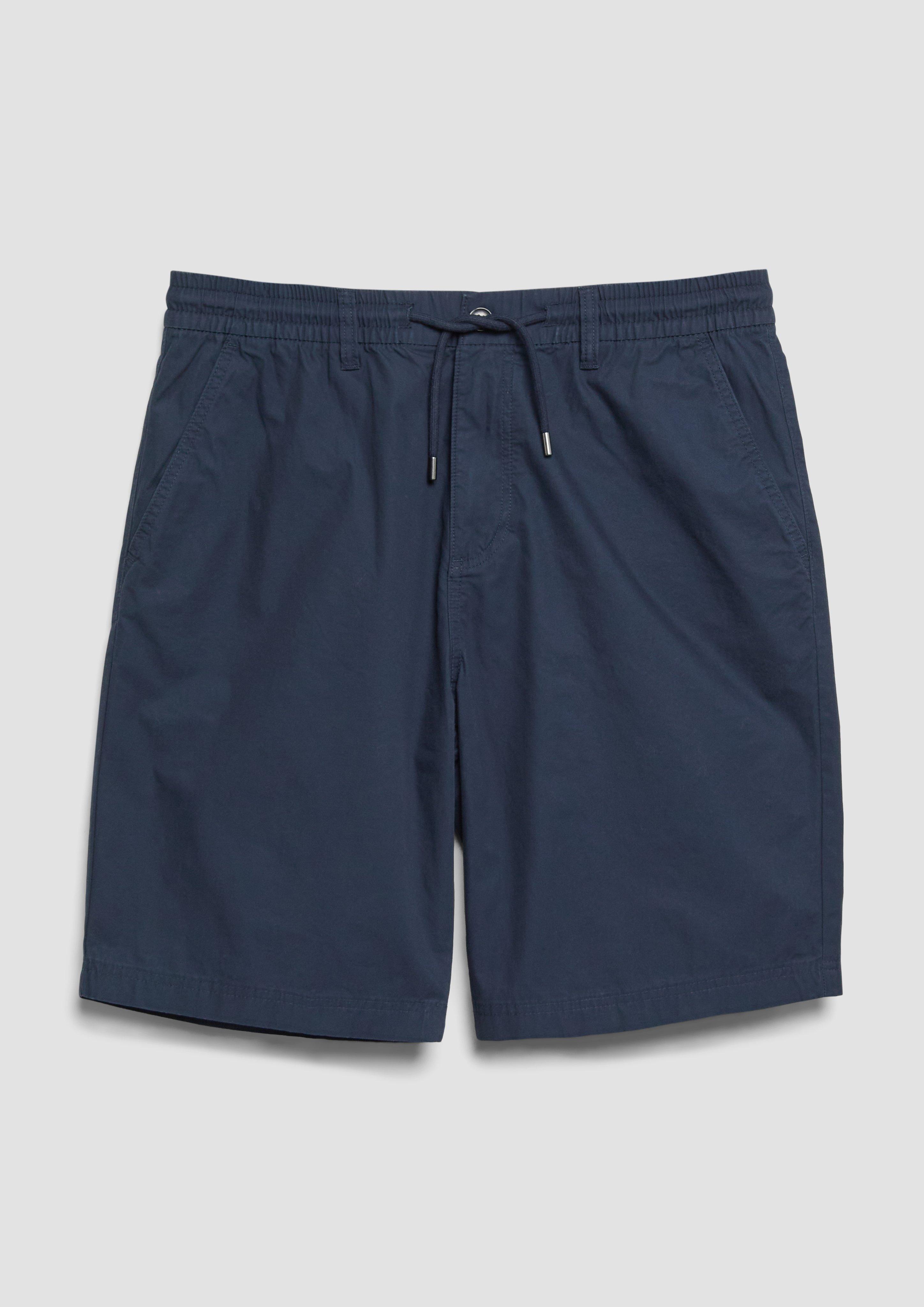 Product sibling navy