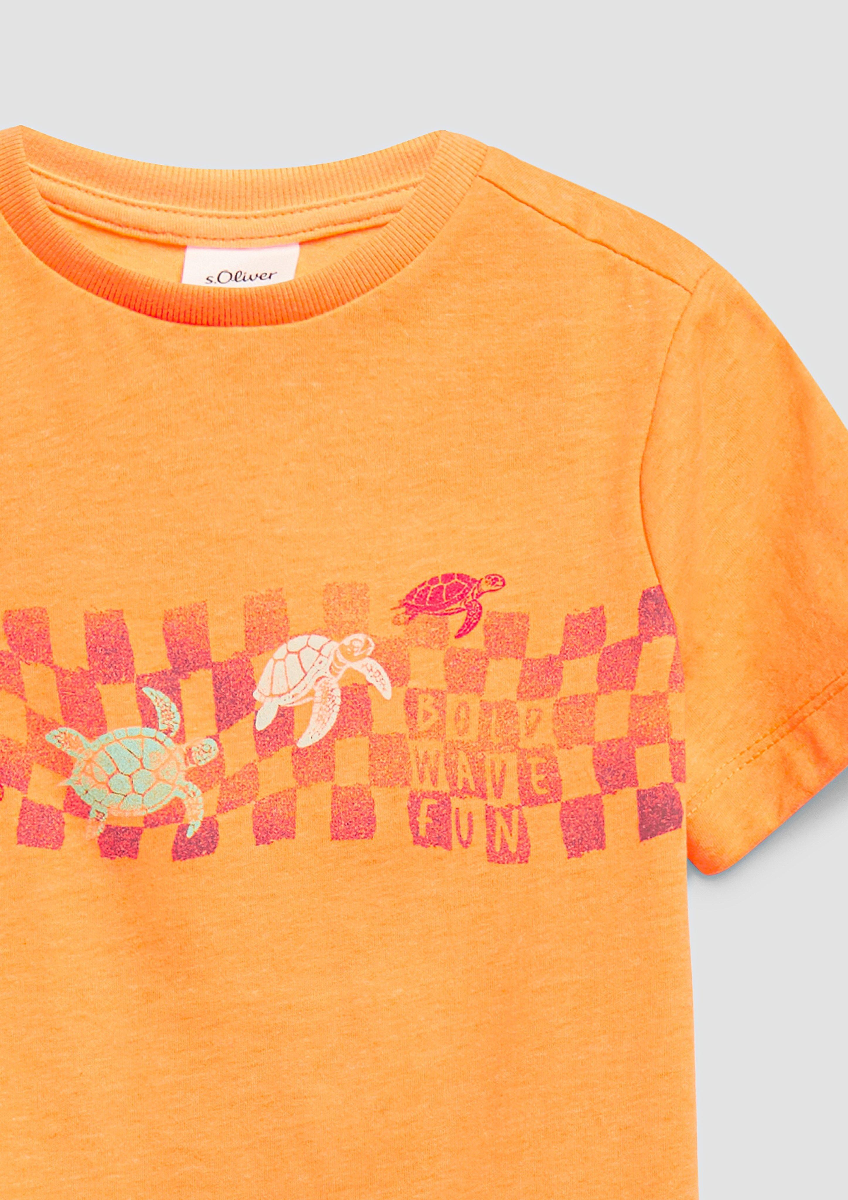 T-Shirt in 24D2, 01D1, 52D1, 53D3, 31D2, 53D1, 52D2, 52D3 & 31D3