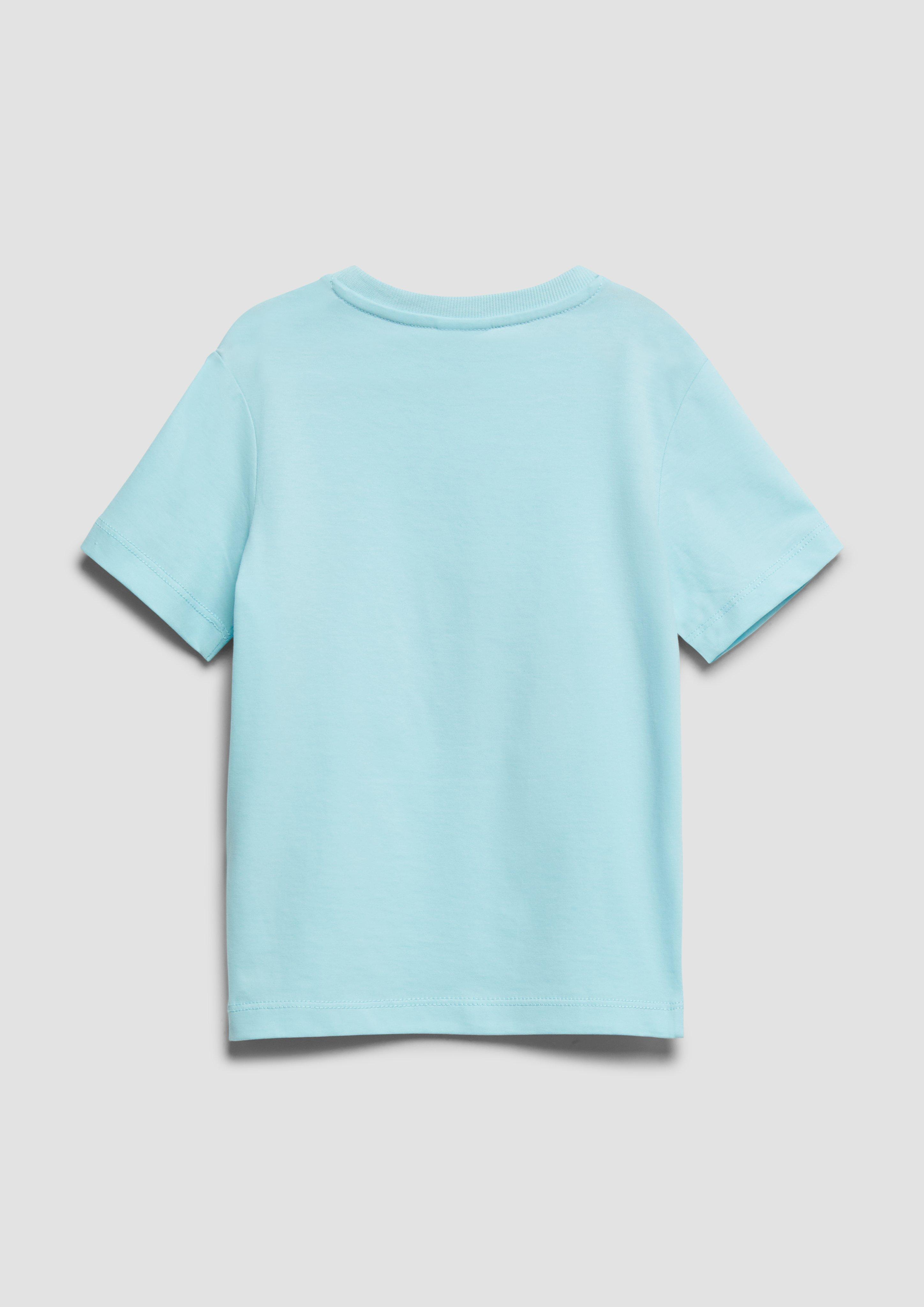 T-Shirt in 5207, 3101, 5305 & 5952