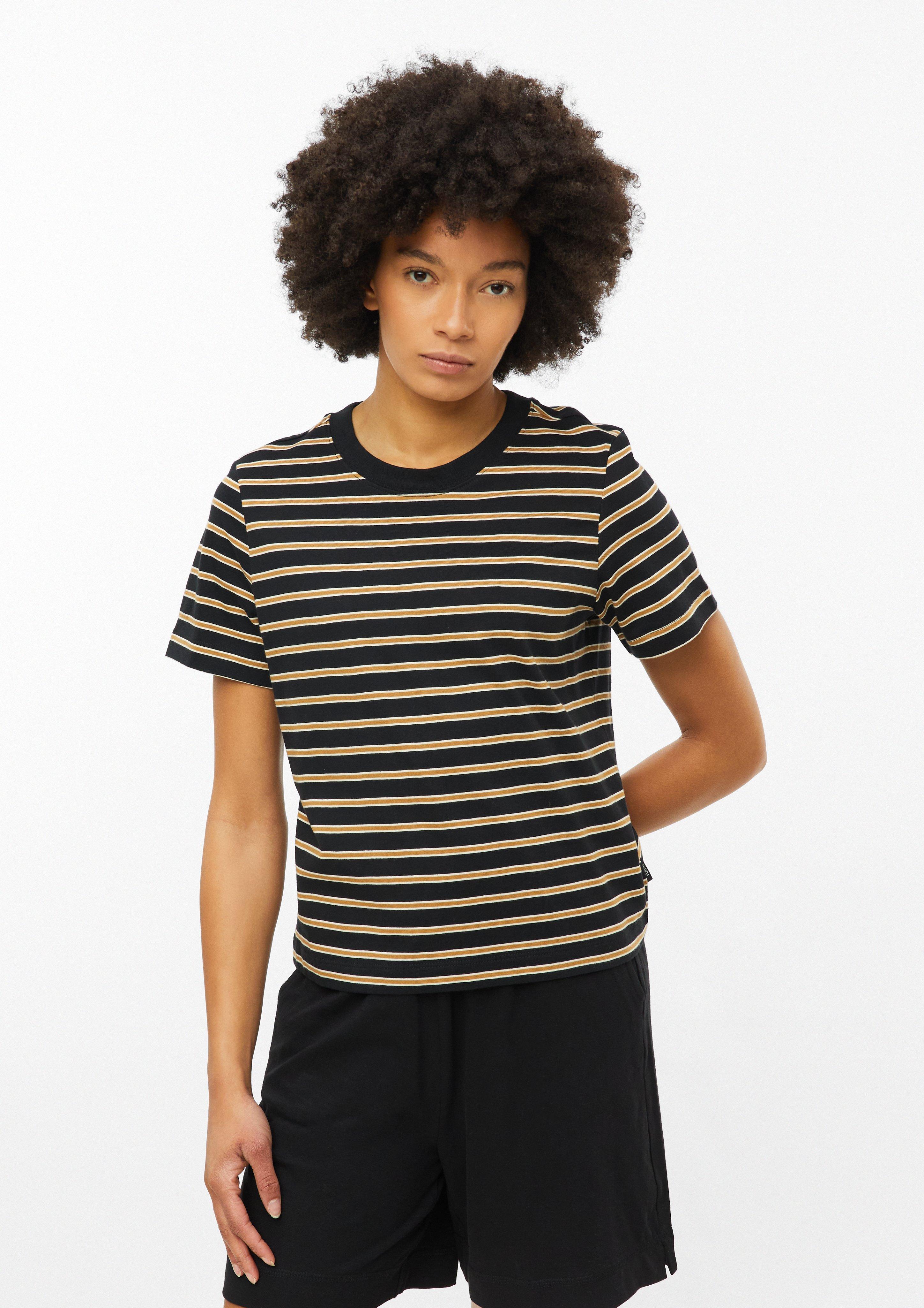  T-Shirt in  by 