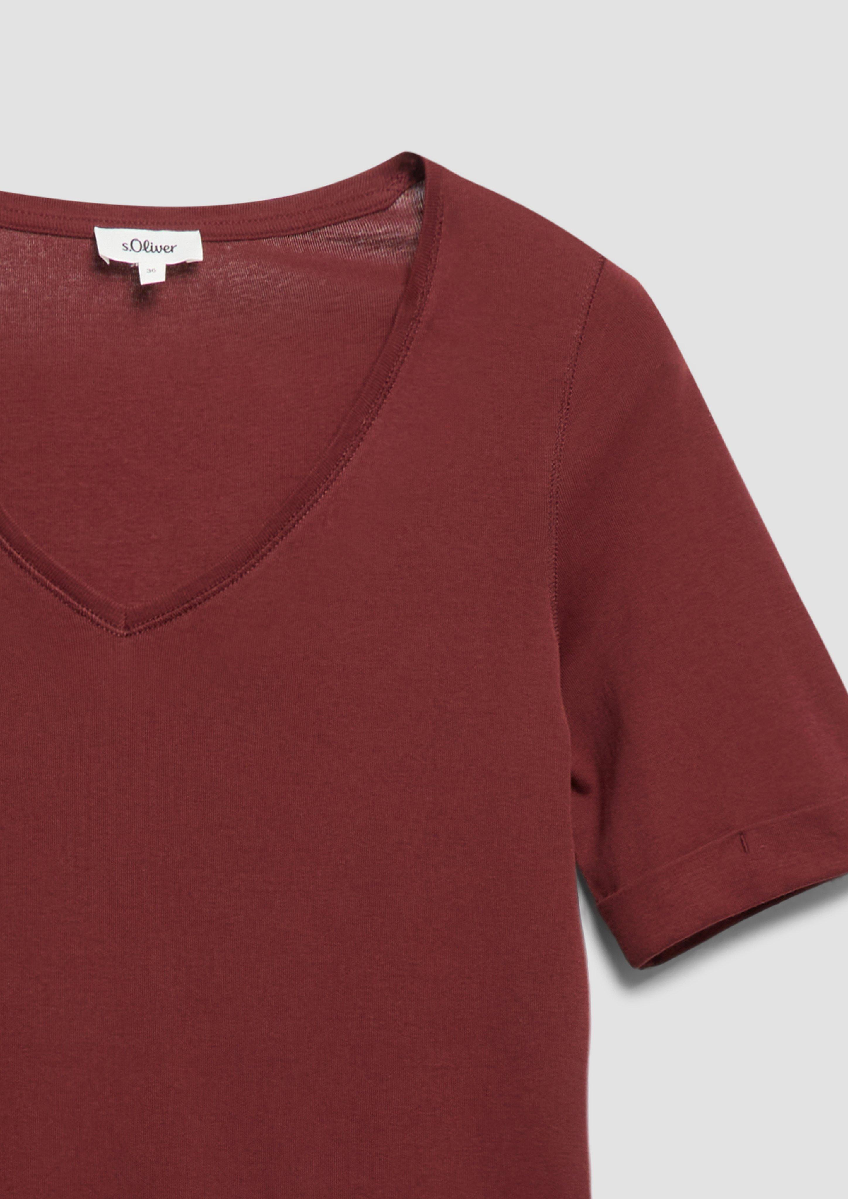 T-shirt in 3903, 8000, 4239, 9999 & 0100