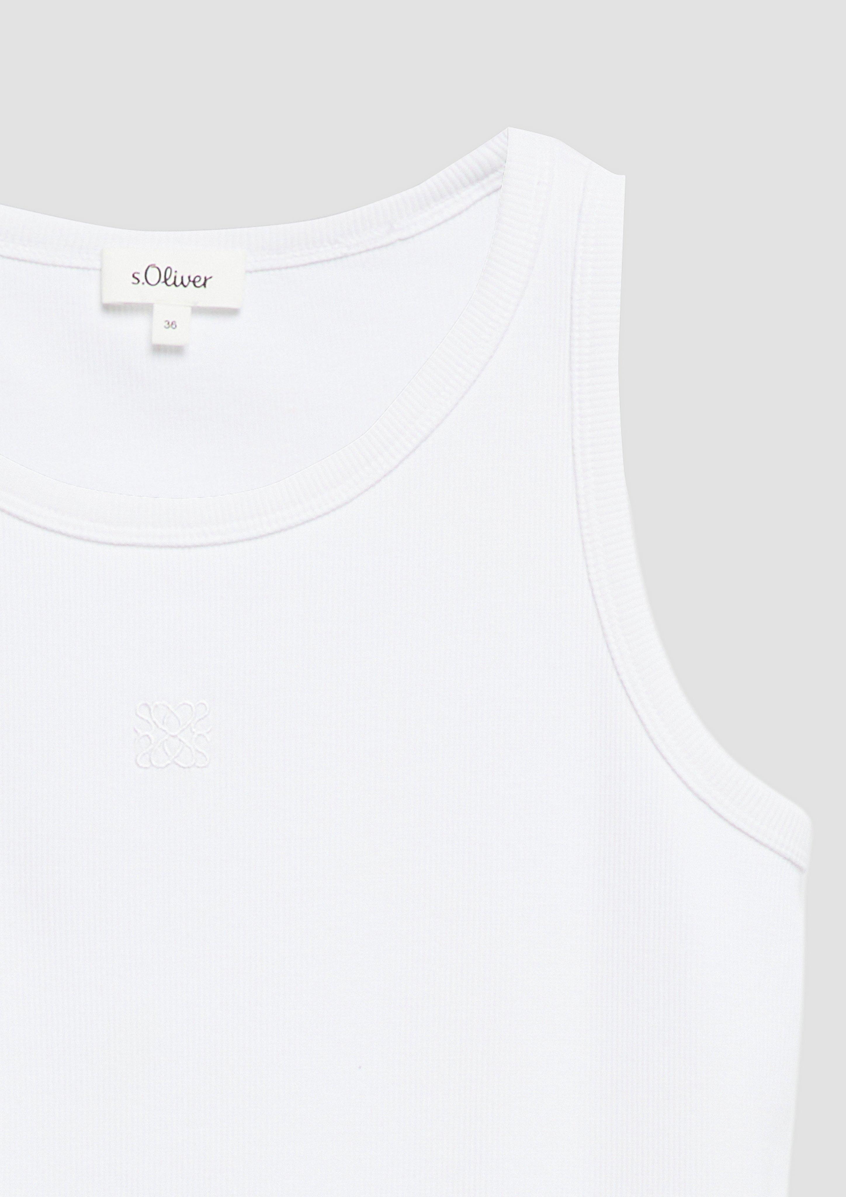 T-Shirt in 0100, 39H1, 81H1, 9999, 99H1, 3903, 8918 & 4239