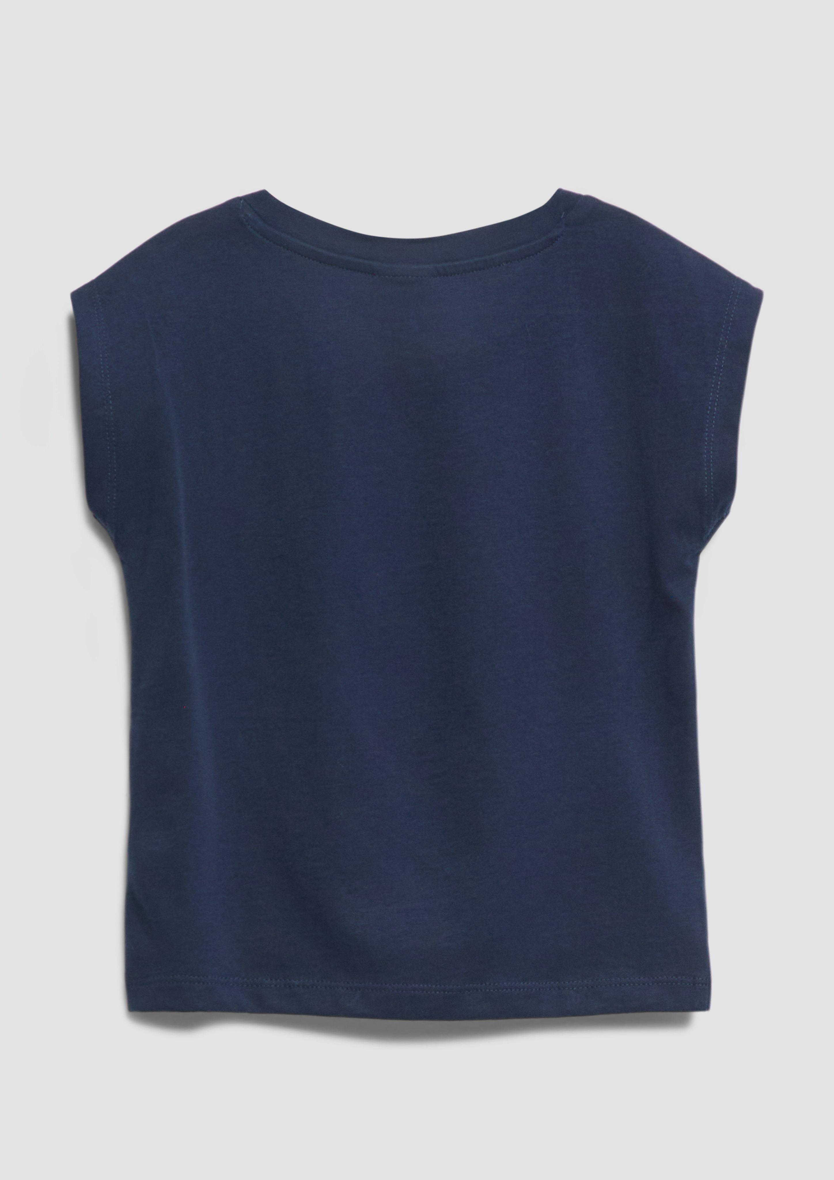 Majica in 5952, 5140, 4263, 1013 & 3211