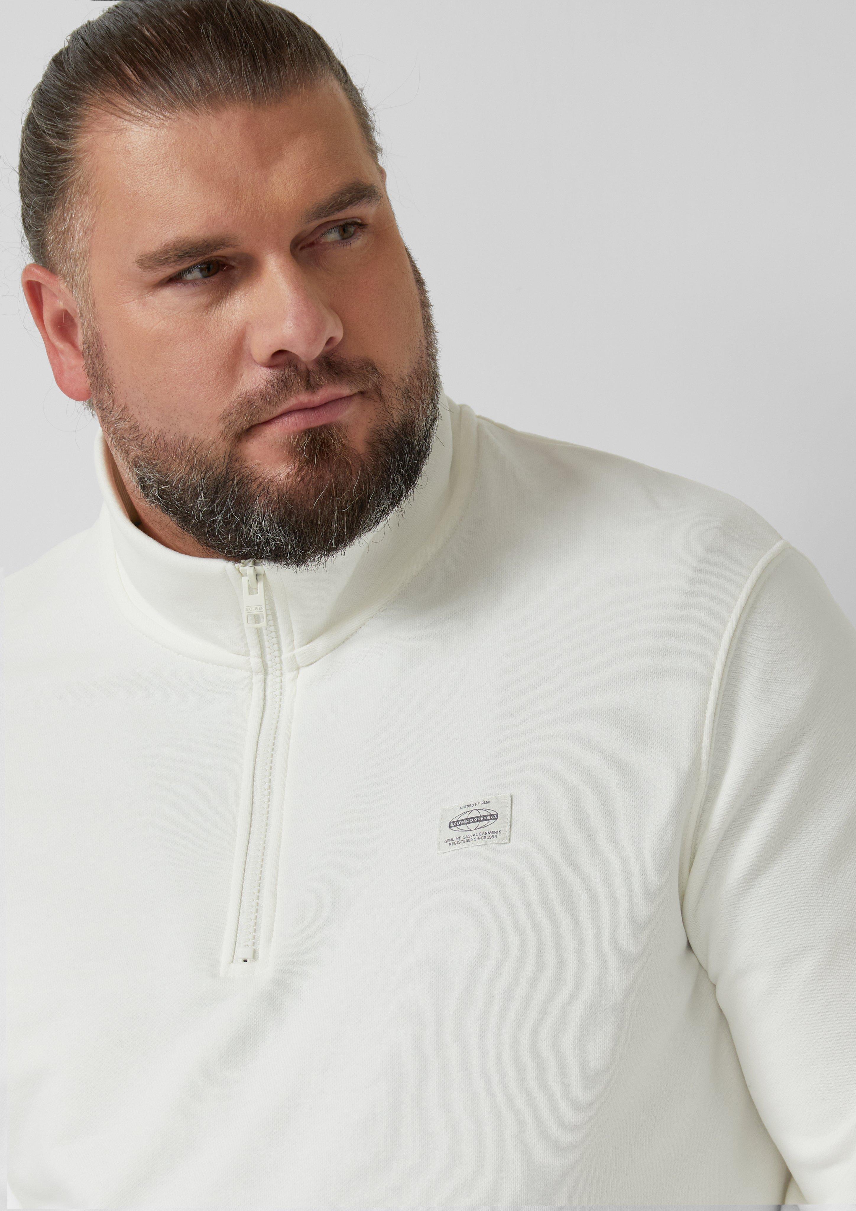 Sweatshirt in 0200, 7853 & 6244