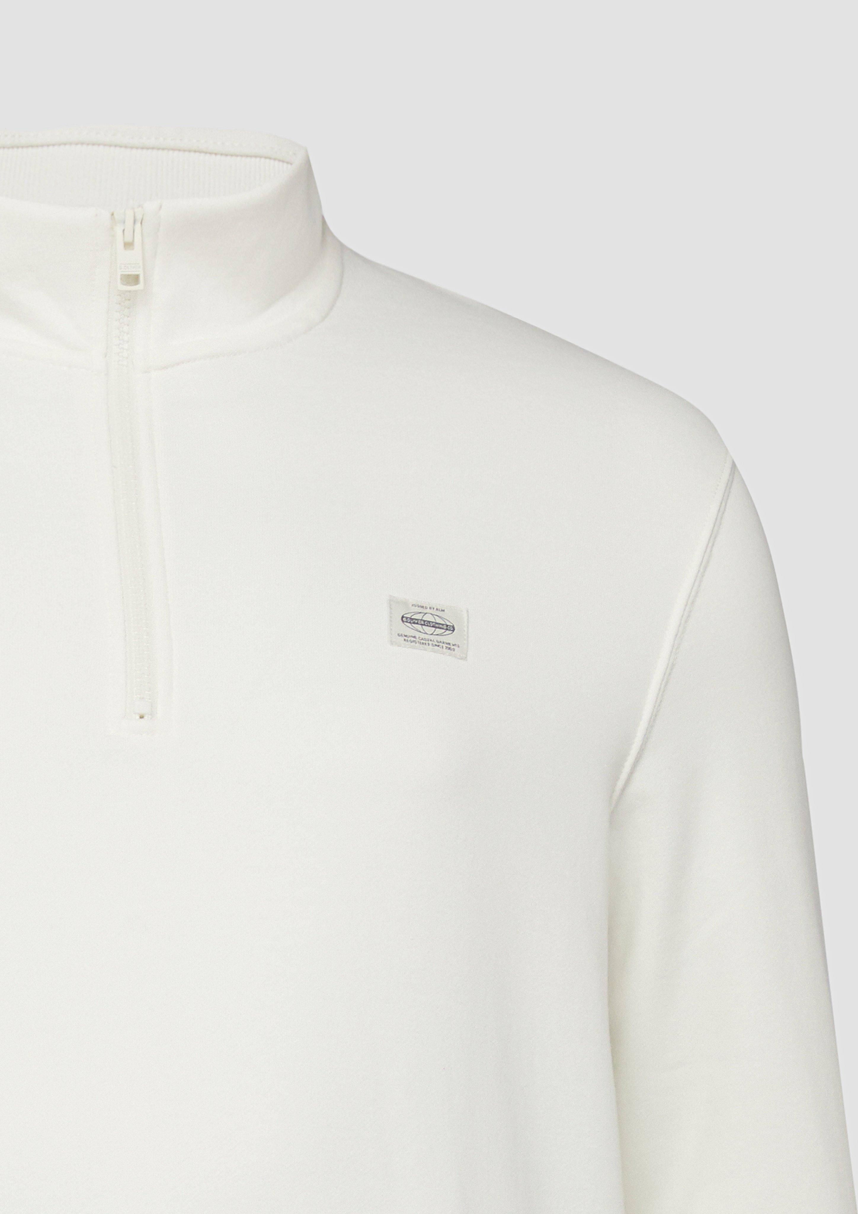 Sweatshirt in 0200, 7853 & 6244