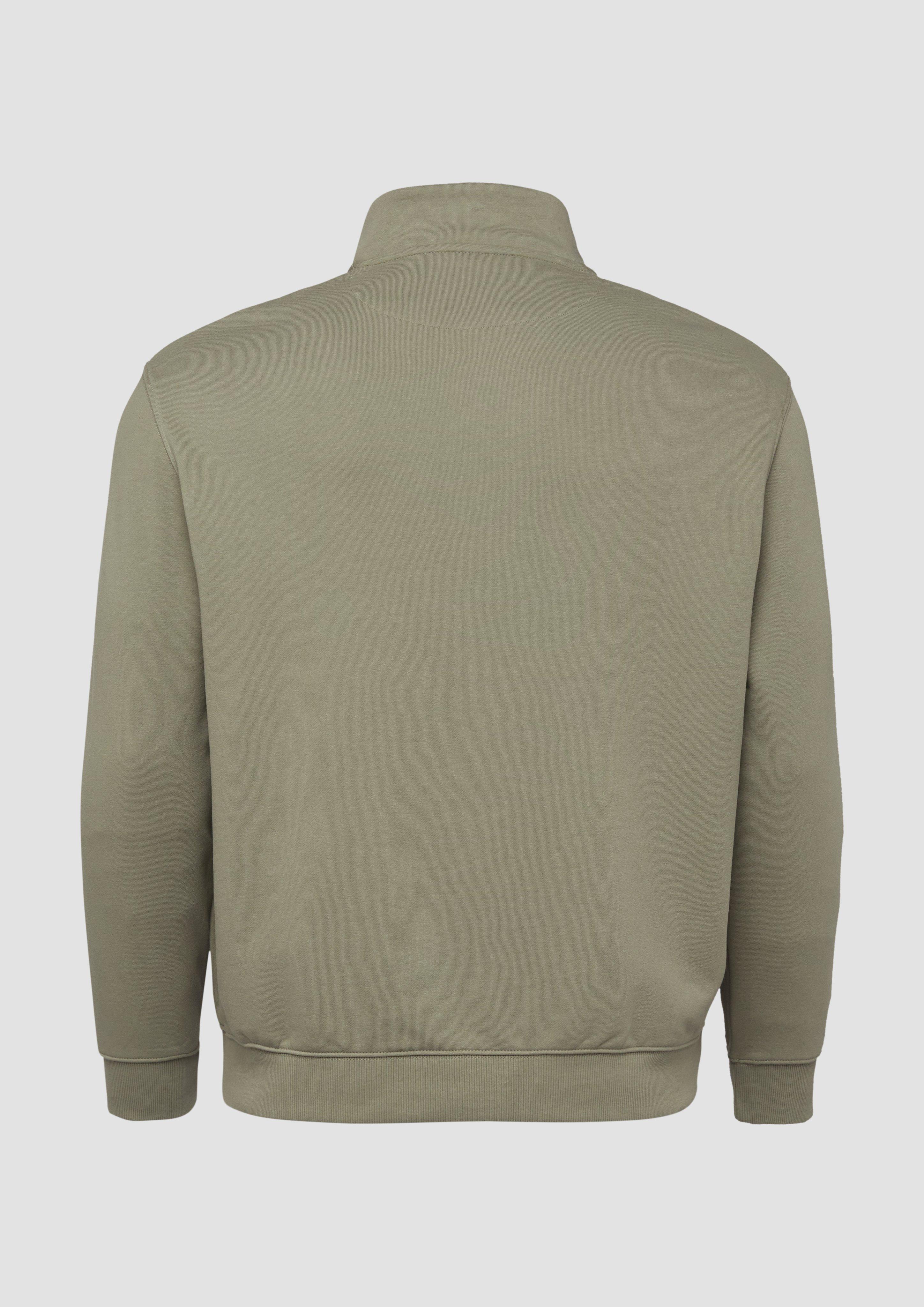 Sweatshirt in 7853, 0200 & 6244