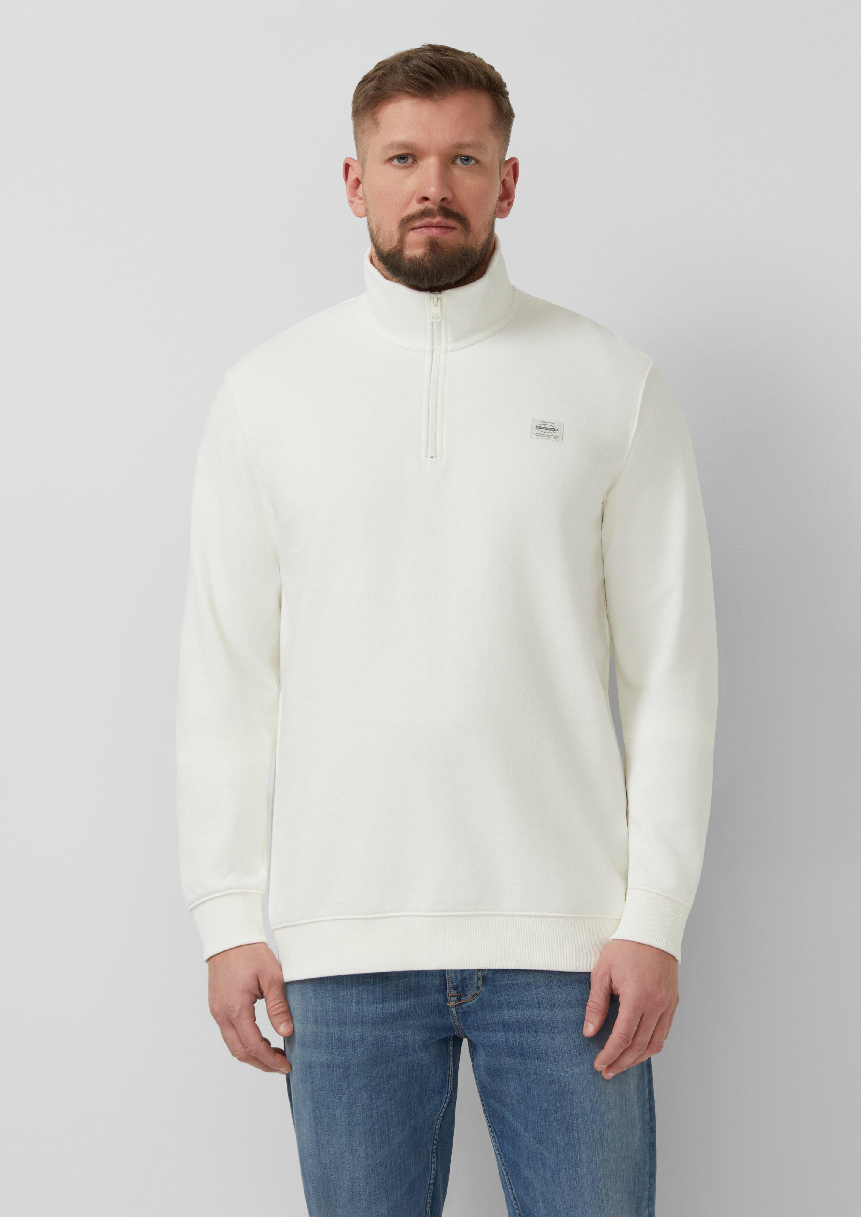 Sweatshirt in 0200, 5978 & 7853