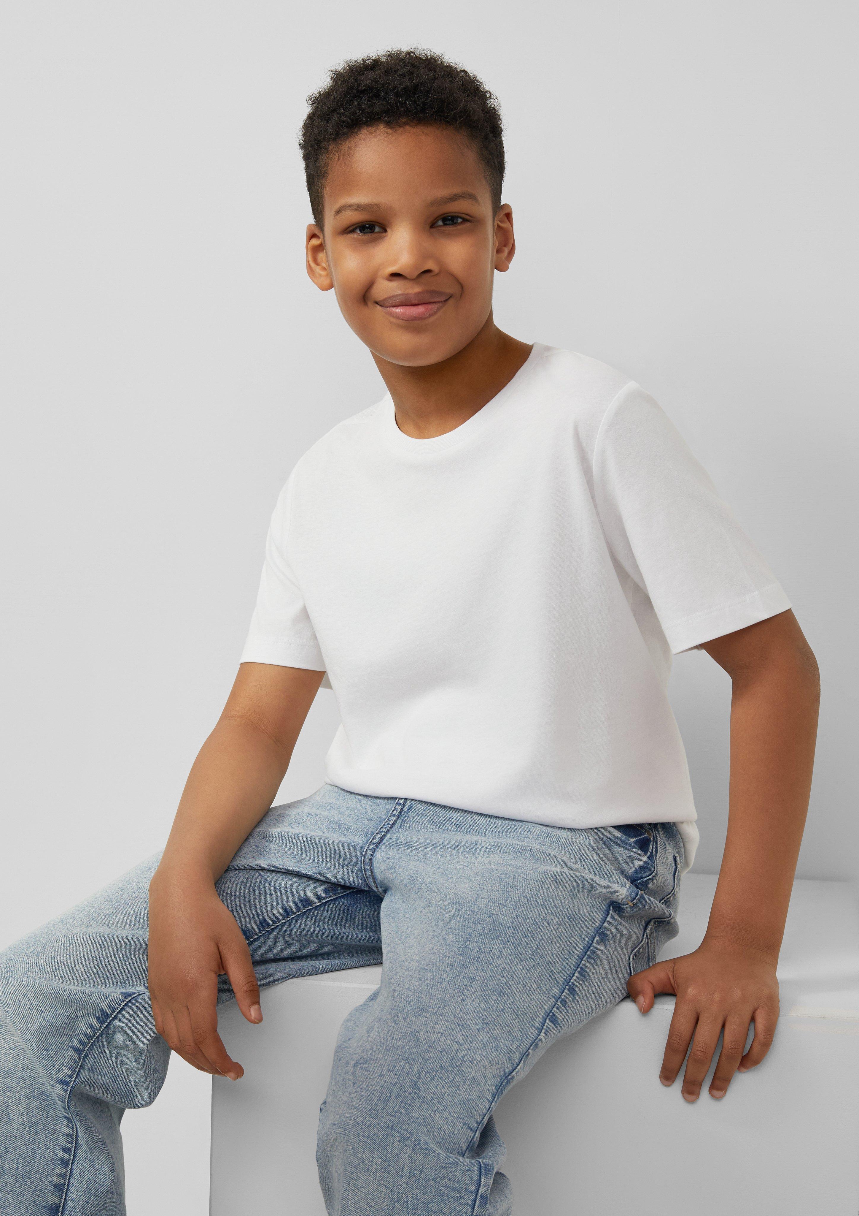 Tričko in 5952, 4615, 0100, 9999 & 7269