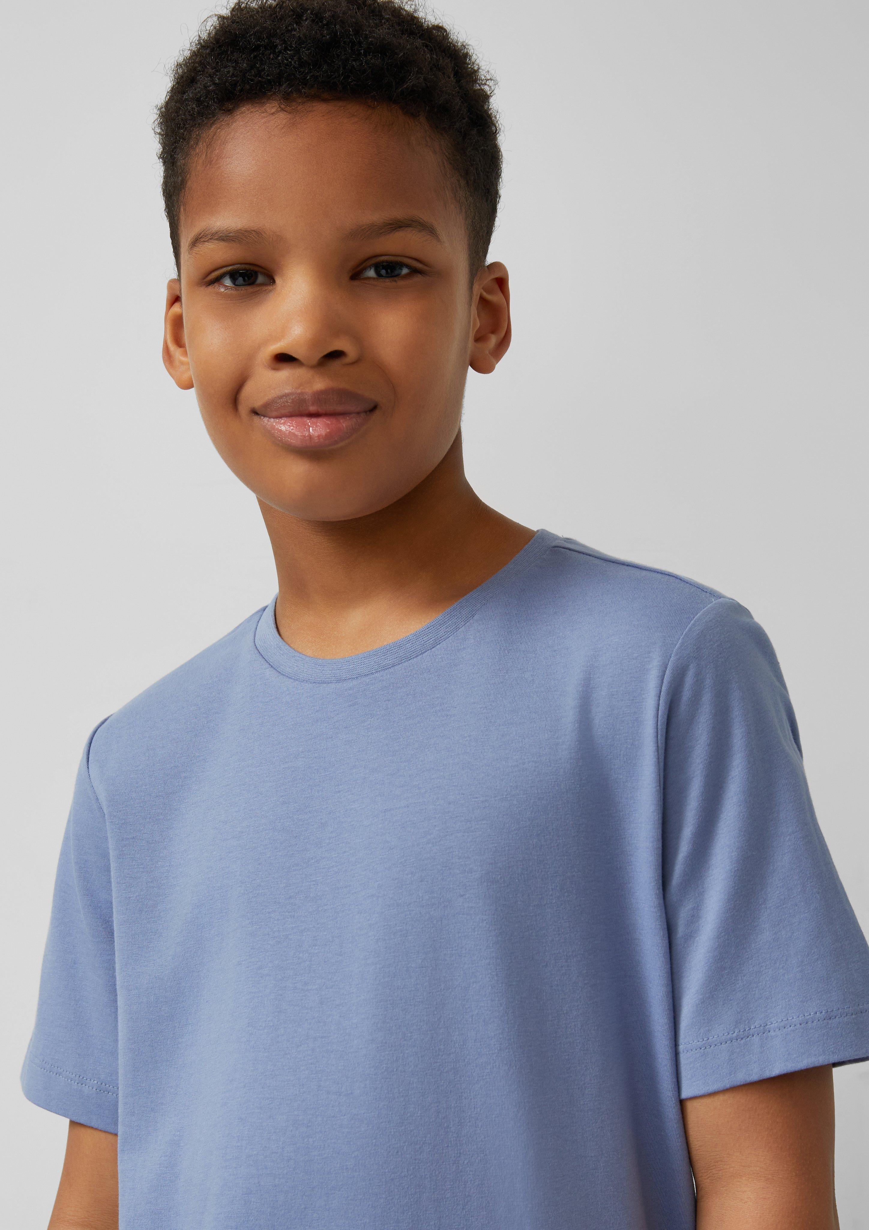 Tričko in 9999, 4615, 0100, 7269 & 5952