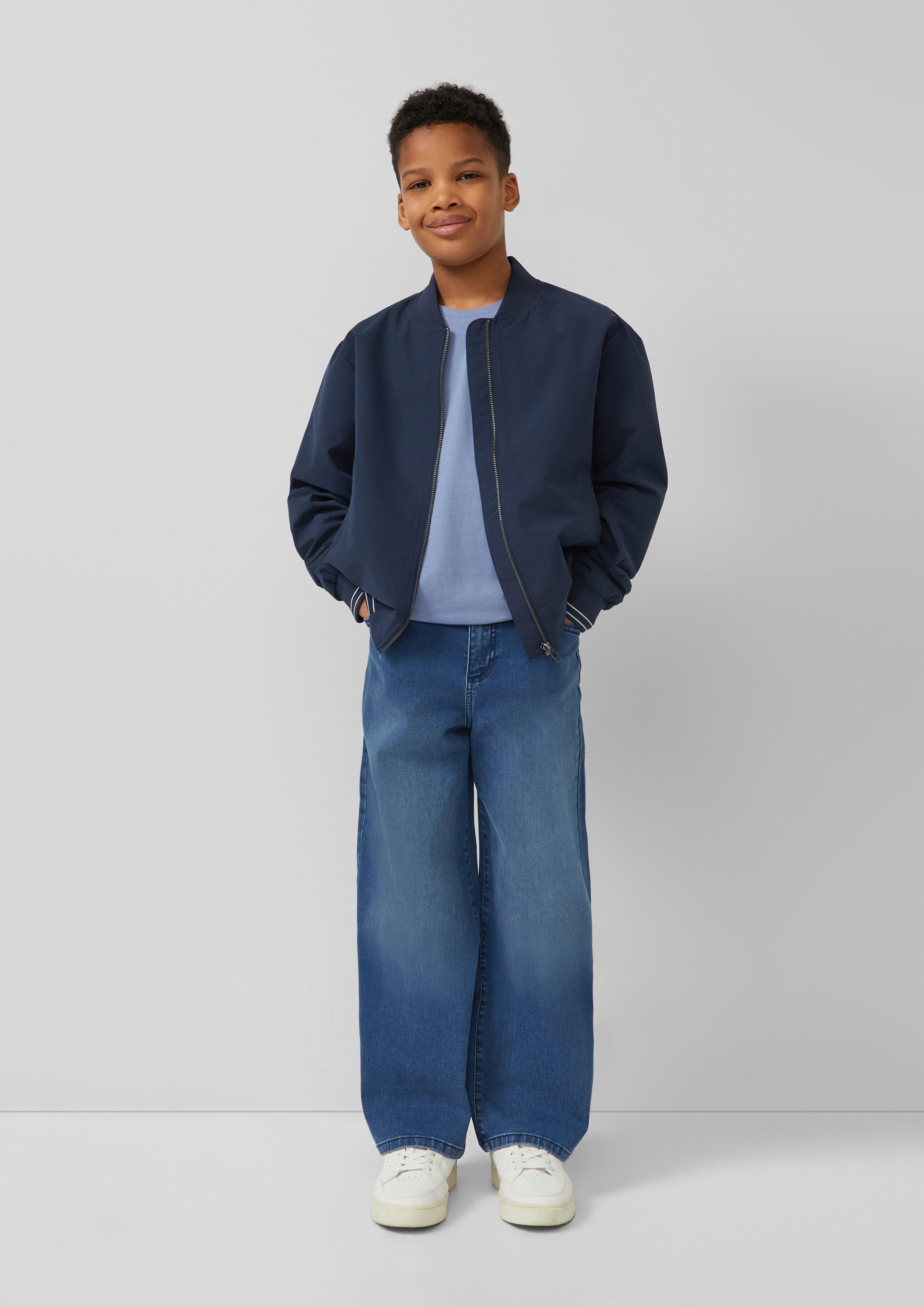 Tričko in 9999, 4615, 0100, 7269 & 5952