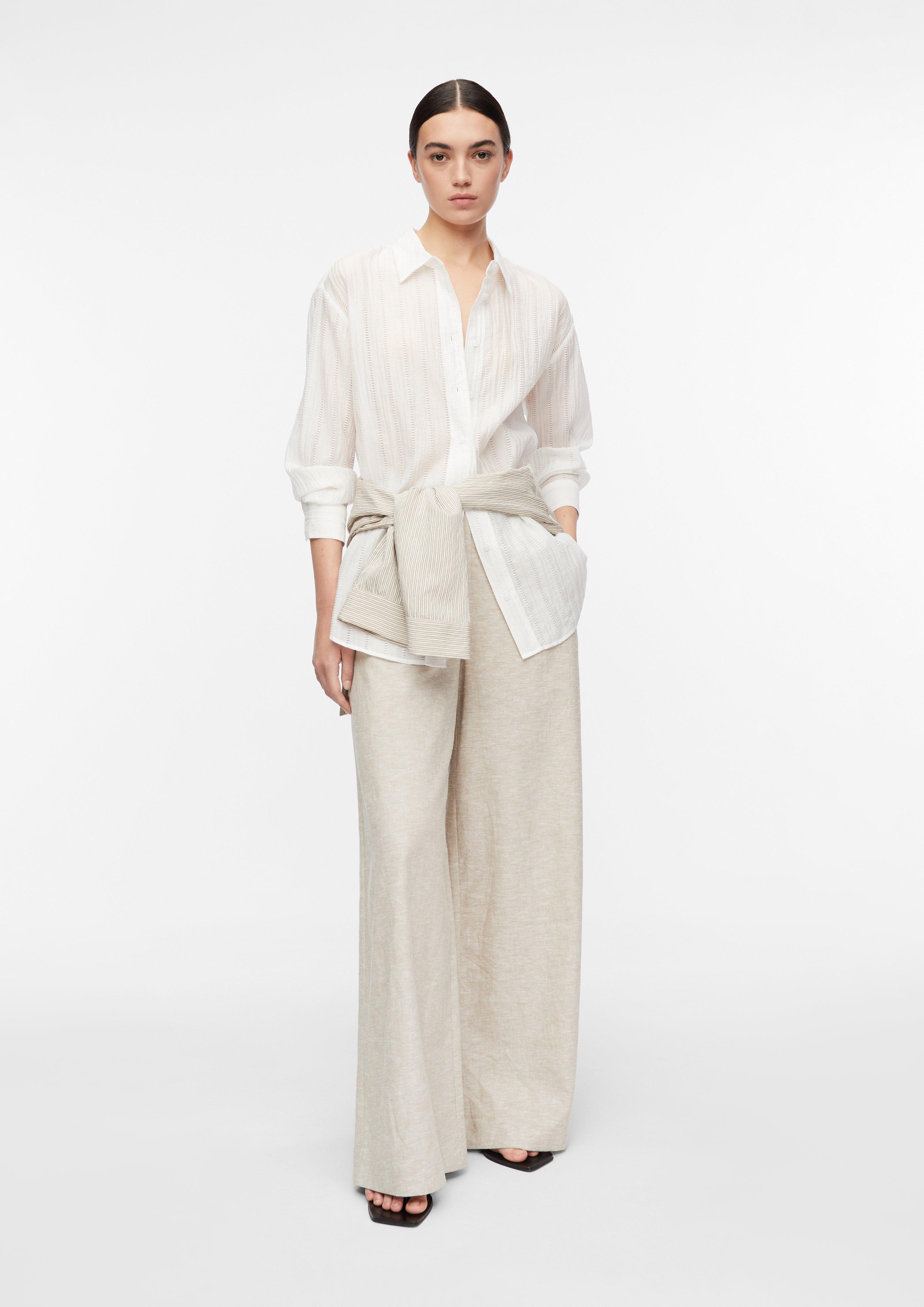 Bluse in weiß von COMMA