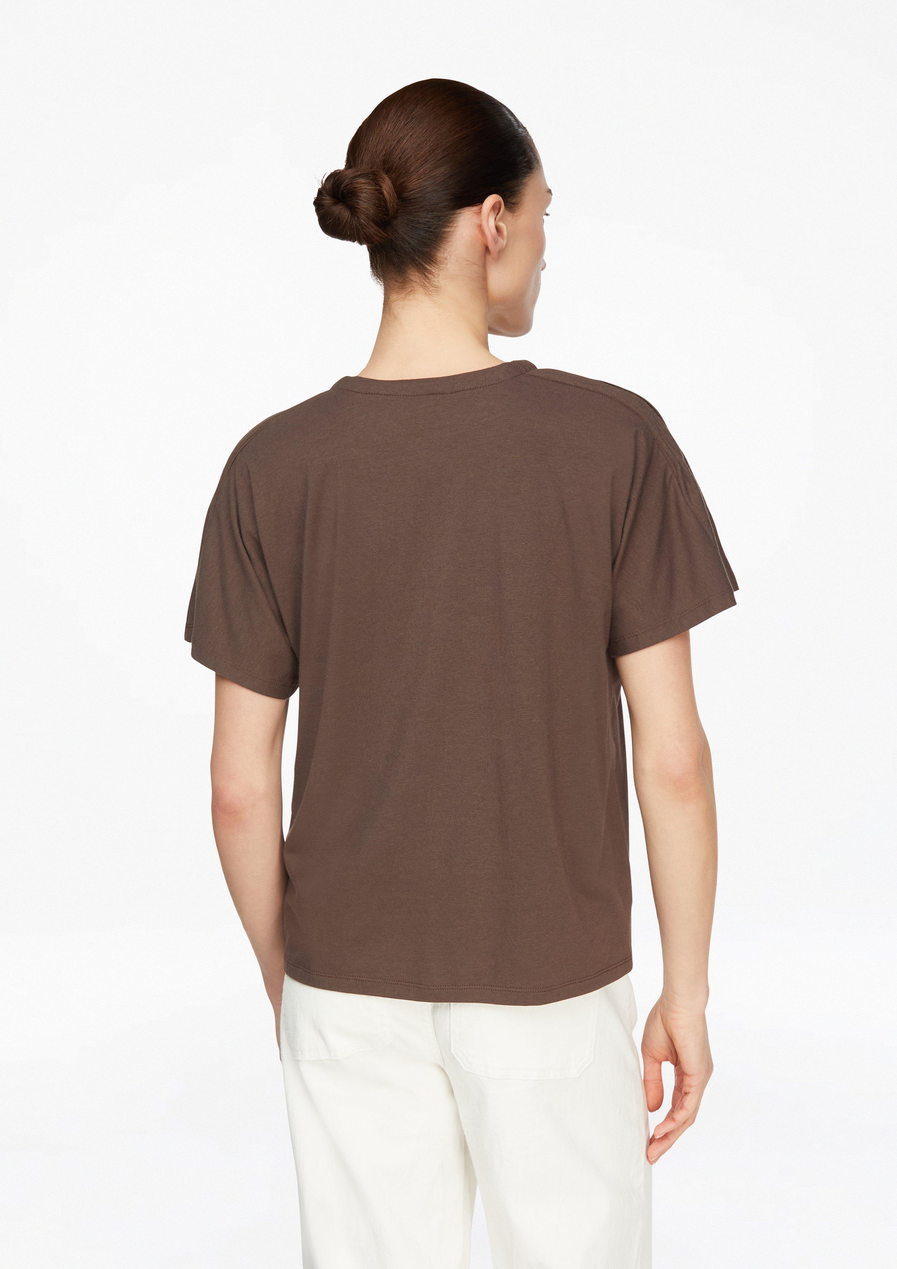 T-Shirt in braun von COMMA