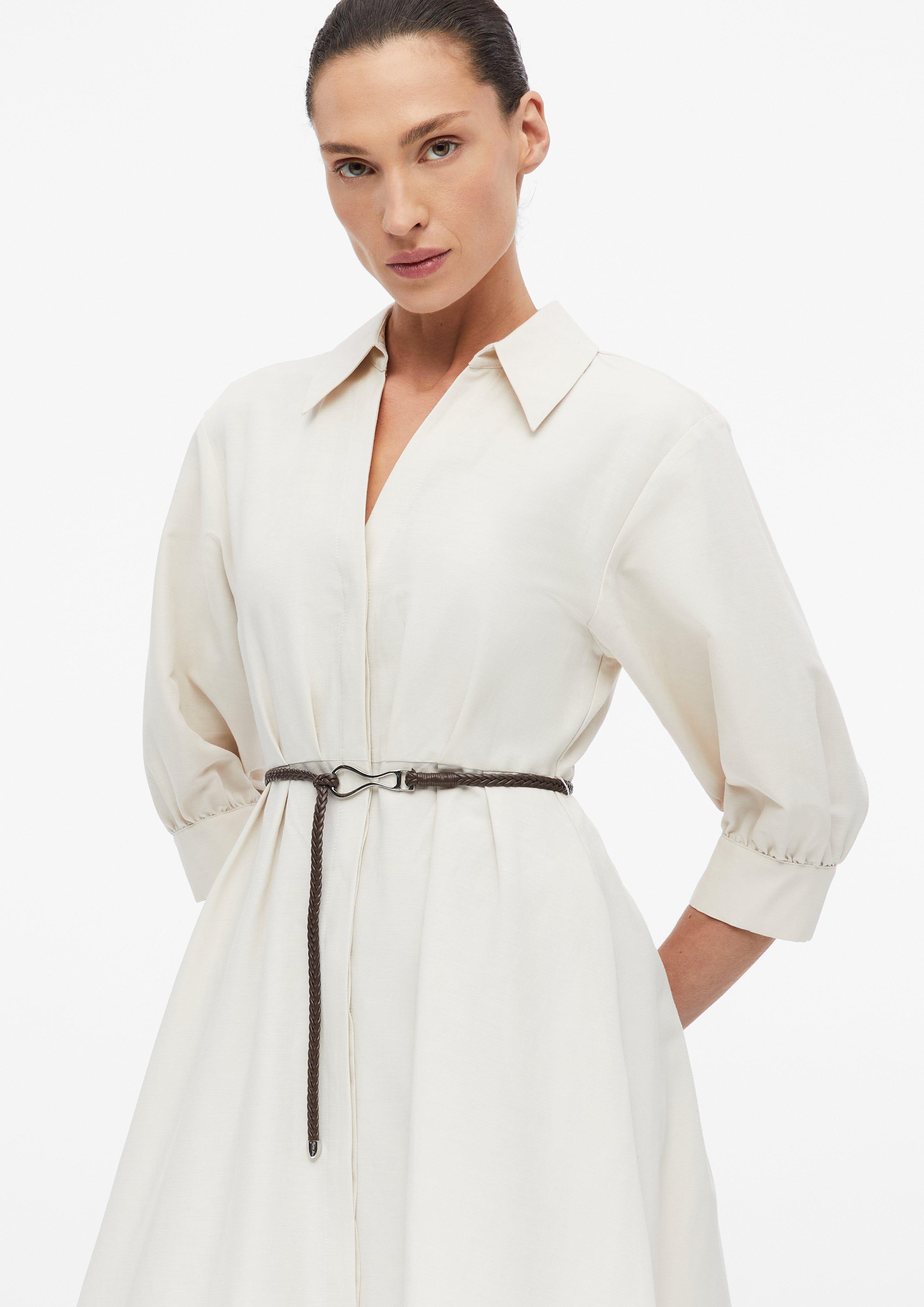 Robe chemise en lin mélangé avec ceinture en beige de COMMA