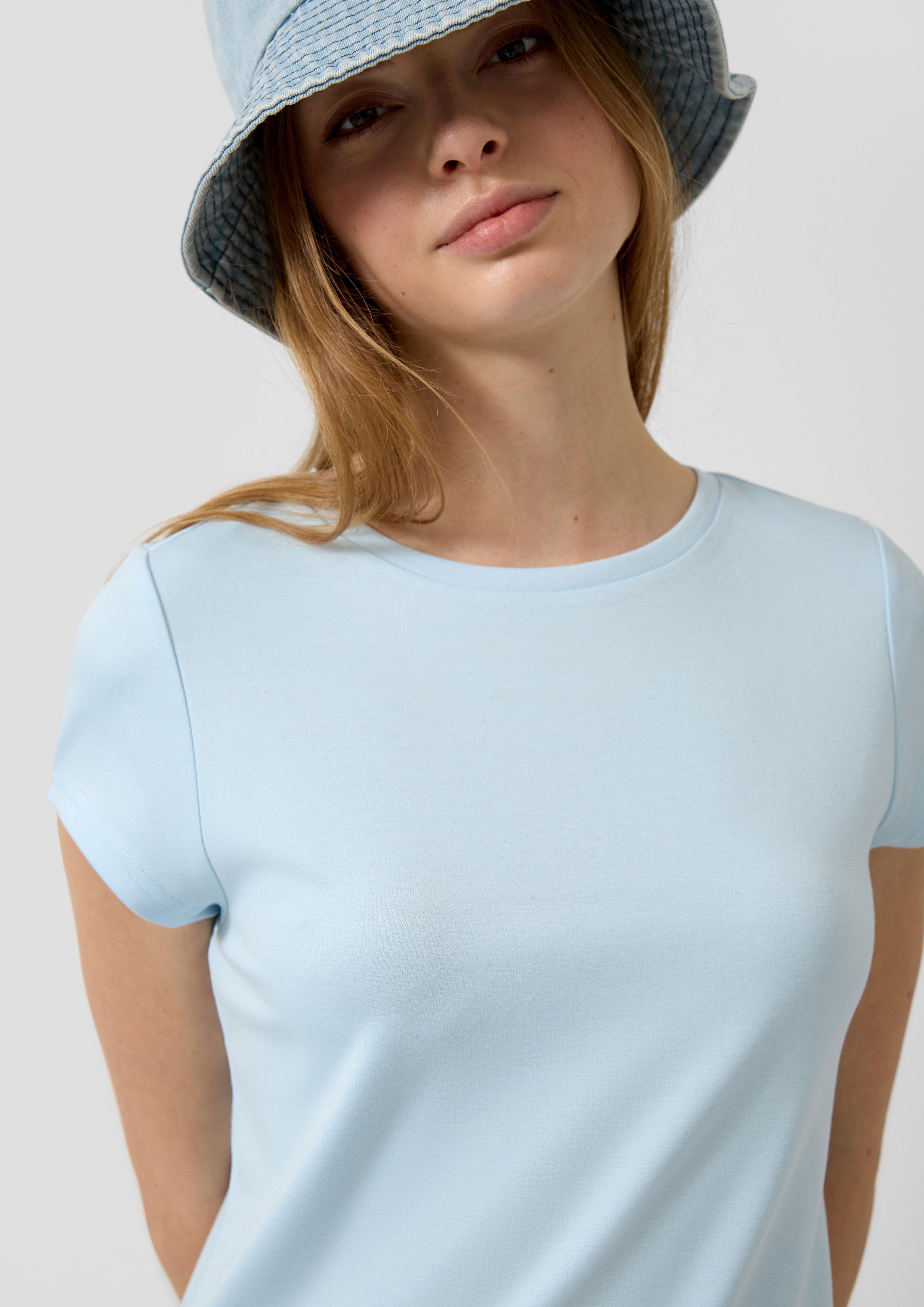 Kleid in 5104, 1101 & 9999