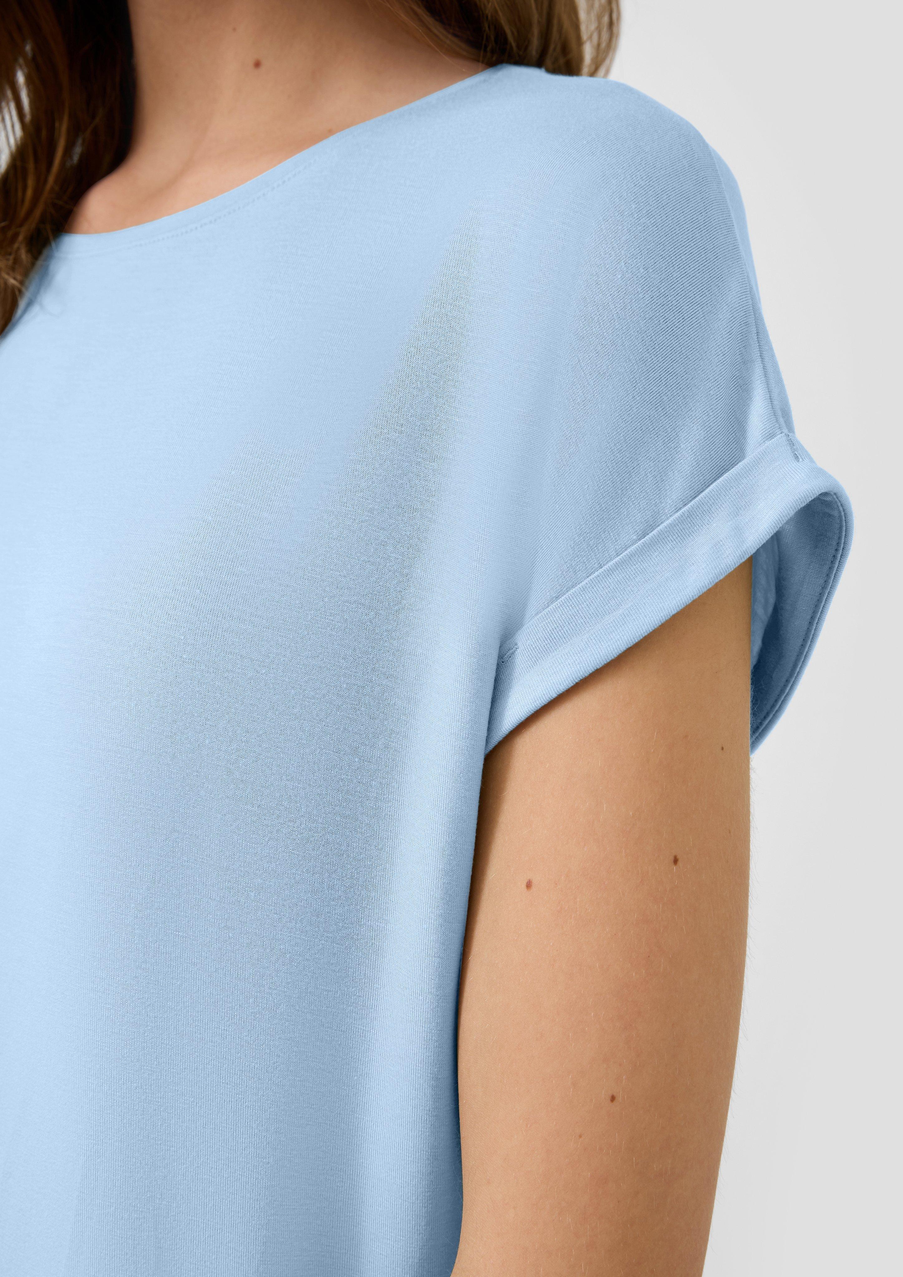 T-Shirt in 5104, 9613 & 1101