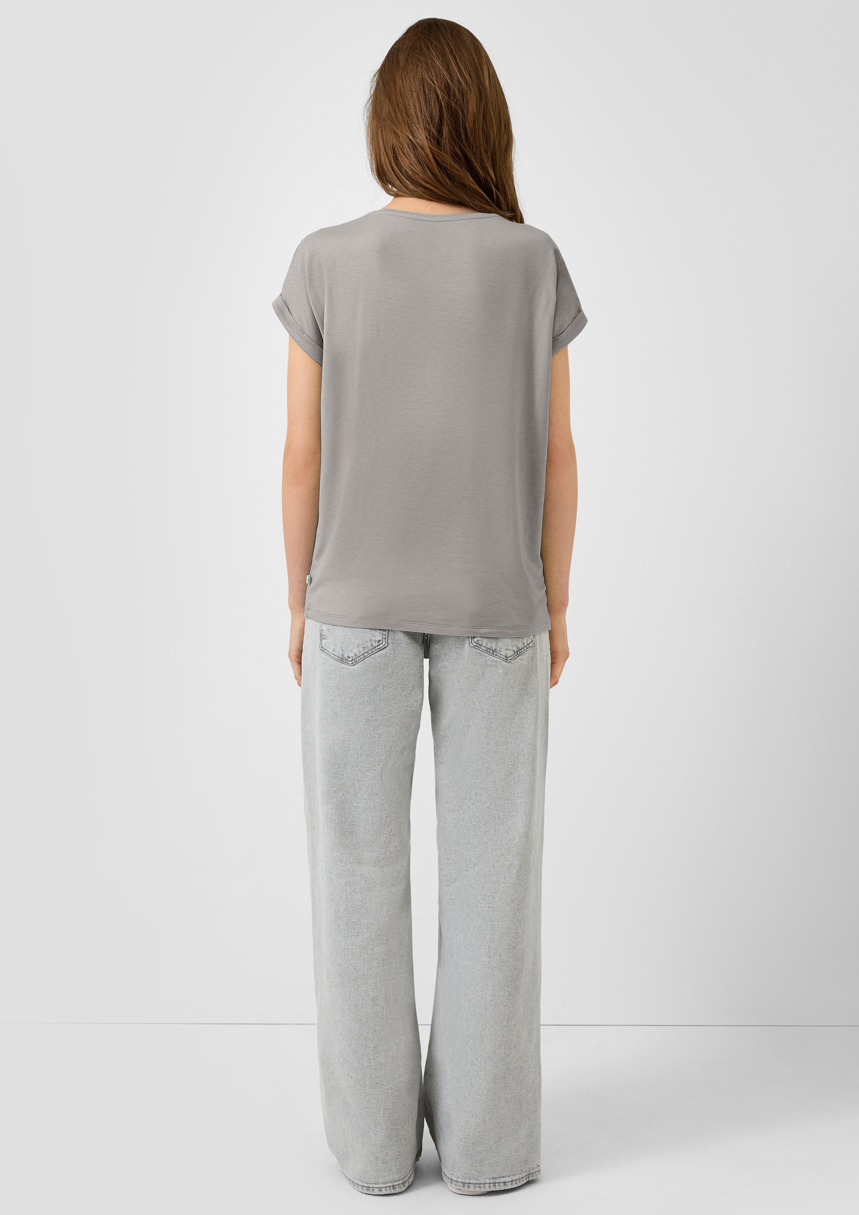 T-Shirt in 9613, 5104 & 1101