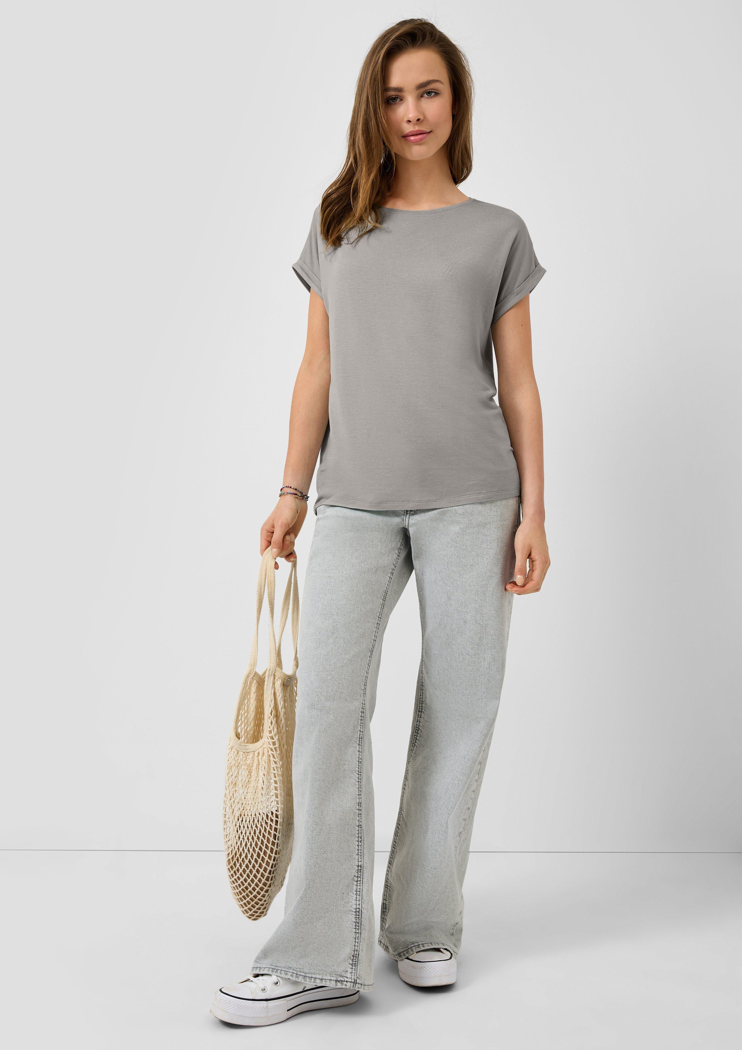 T-Shirt in 9613, 5104 & 1101