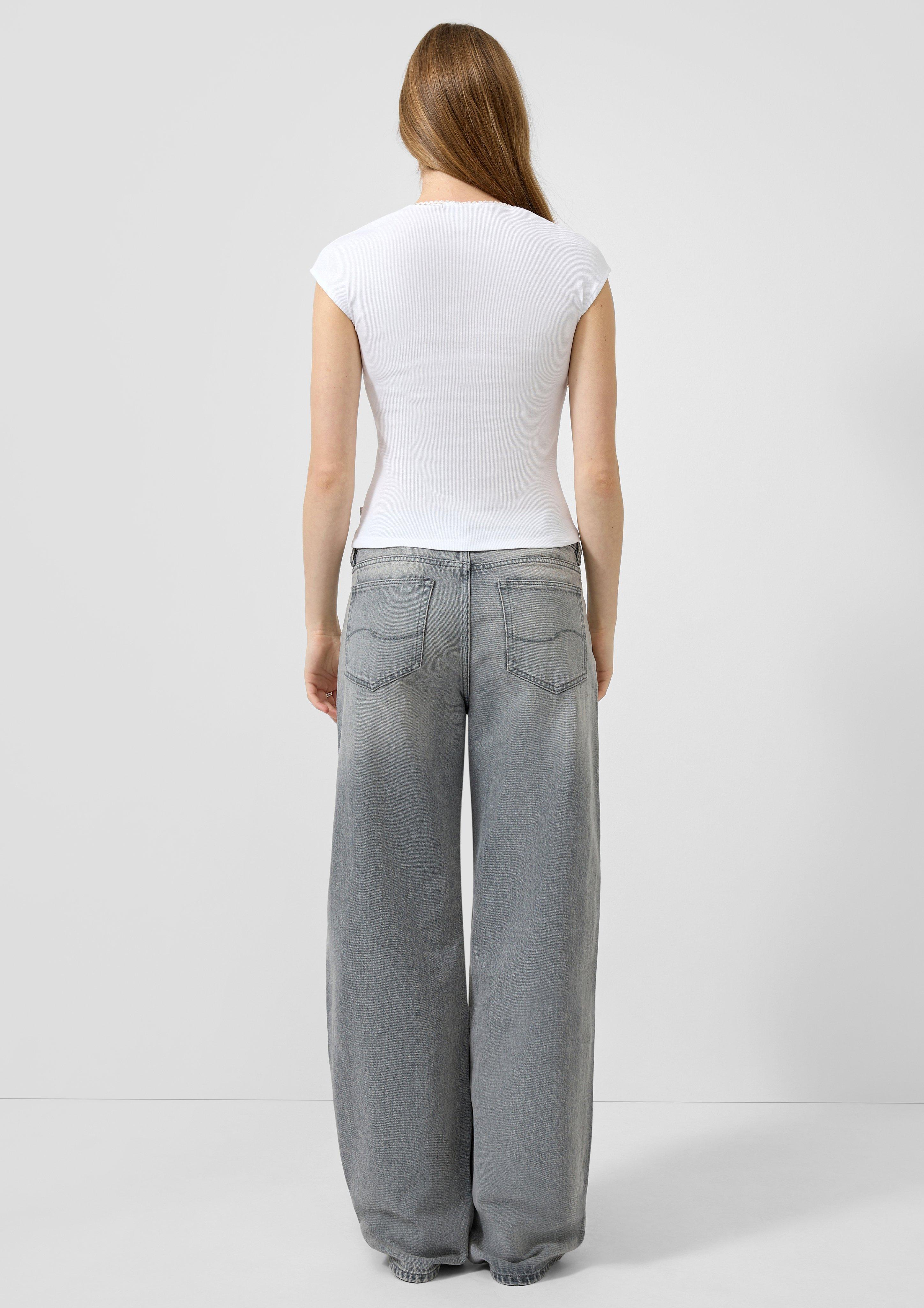 Majica in 0100 & 9999