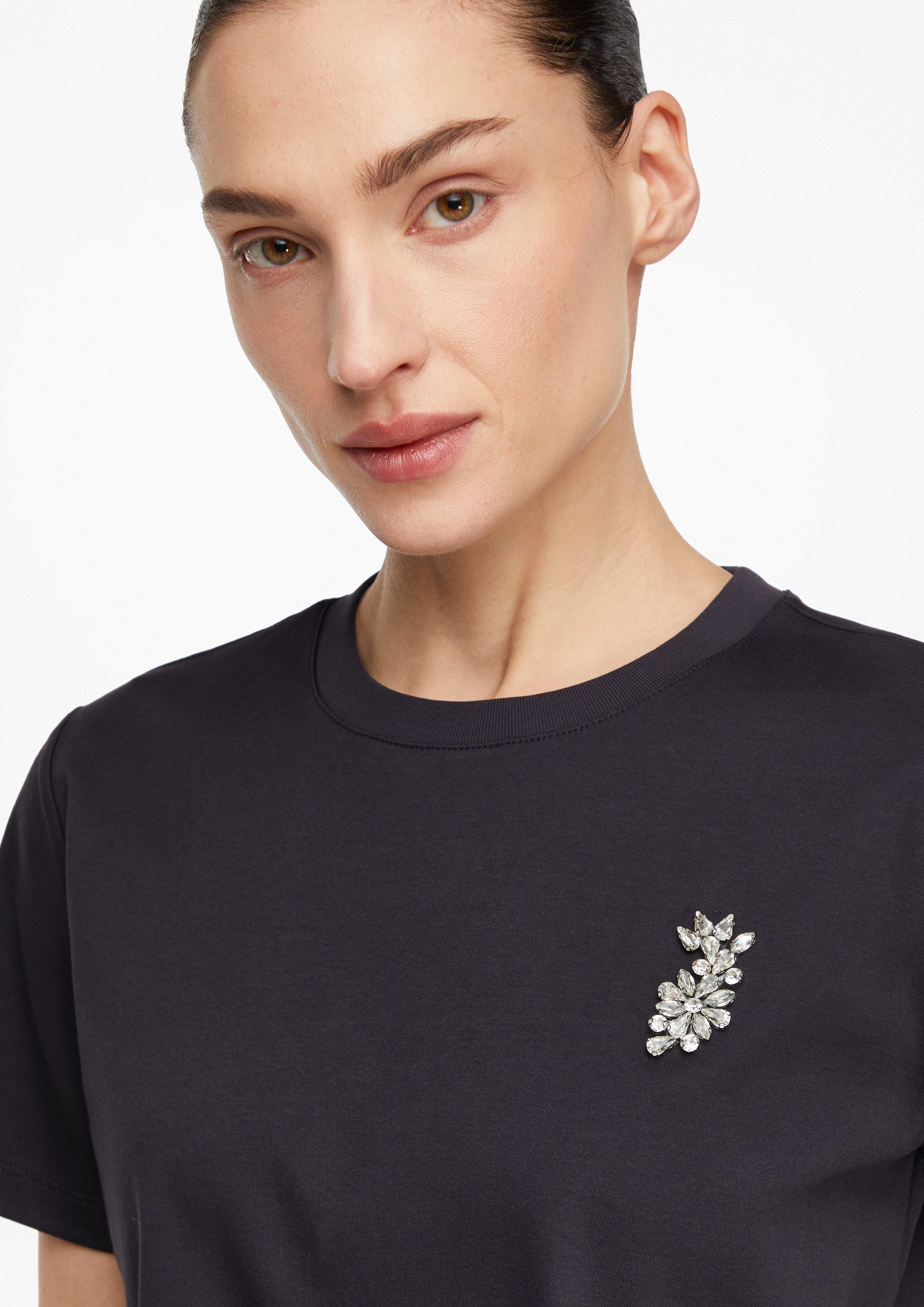 T-Shirt mit Schmucksteinen
