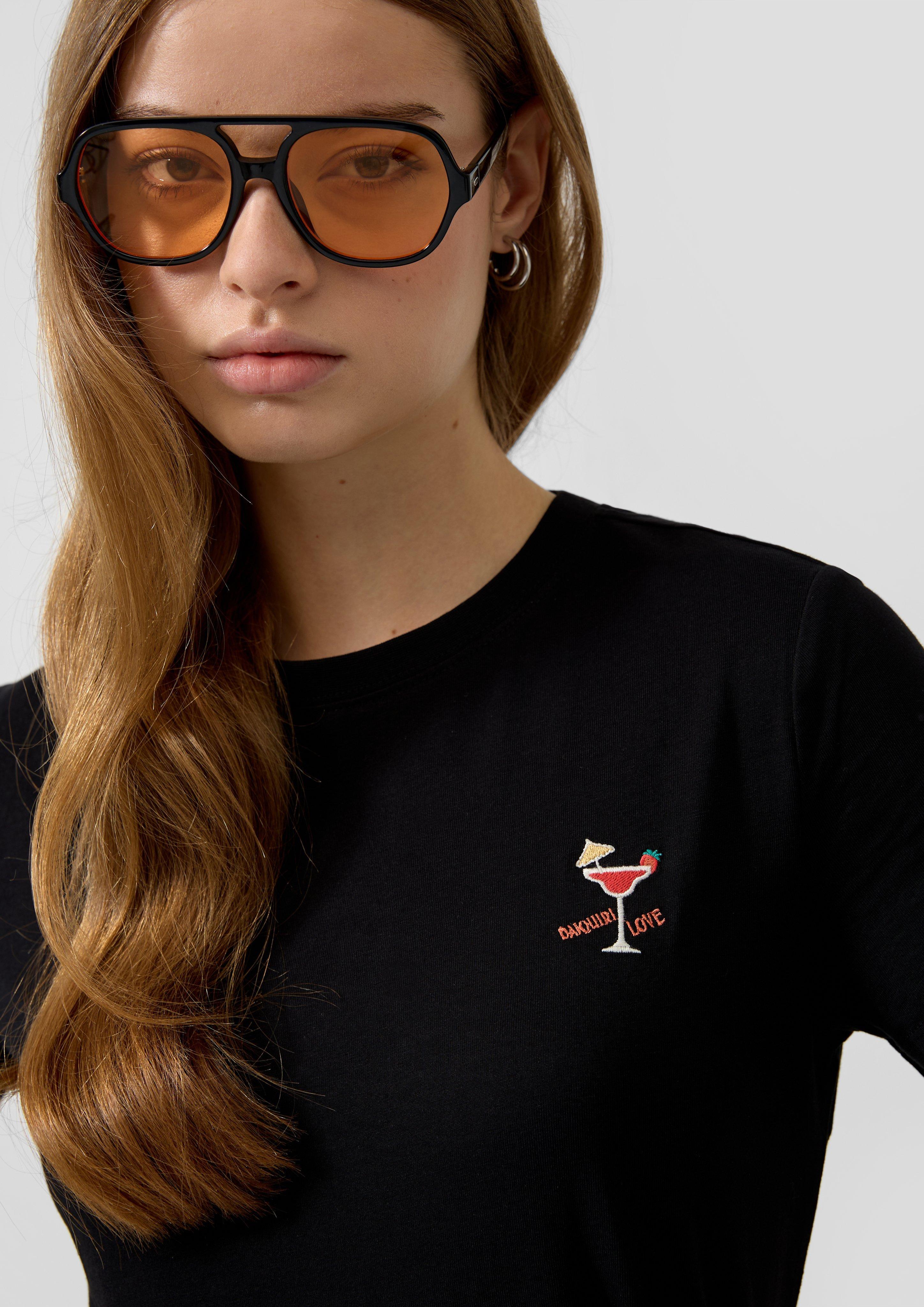 Majica in 99D0, 11D2, 51D3 & 01D1