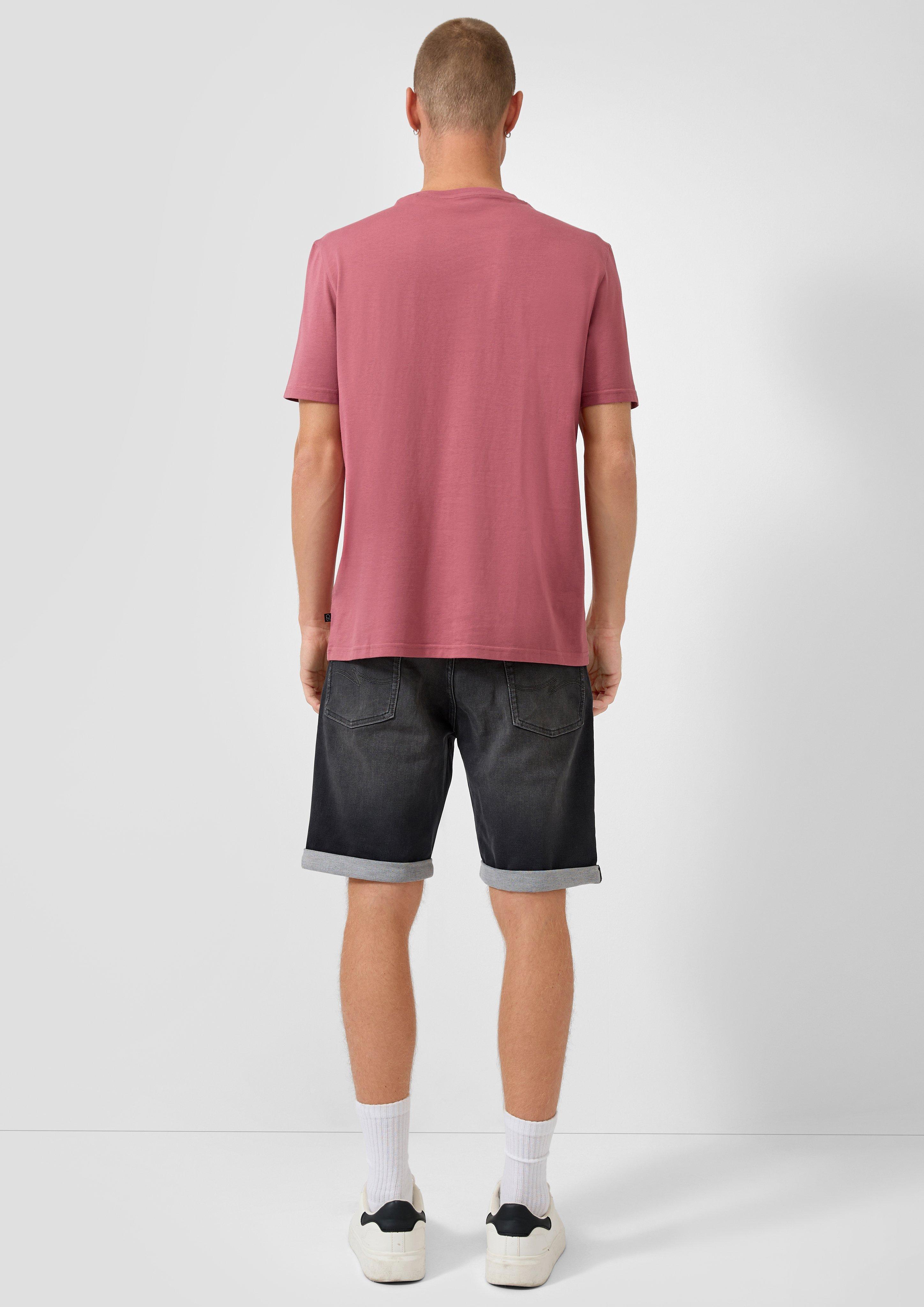 T-Shirt in 44D0, 99D1, 58D1, 99D0, 03D0, 03D1 & 93D0