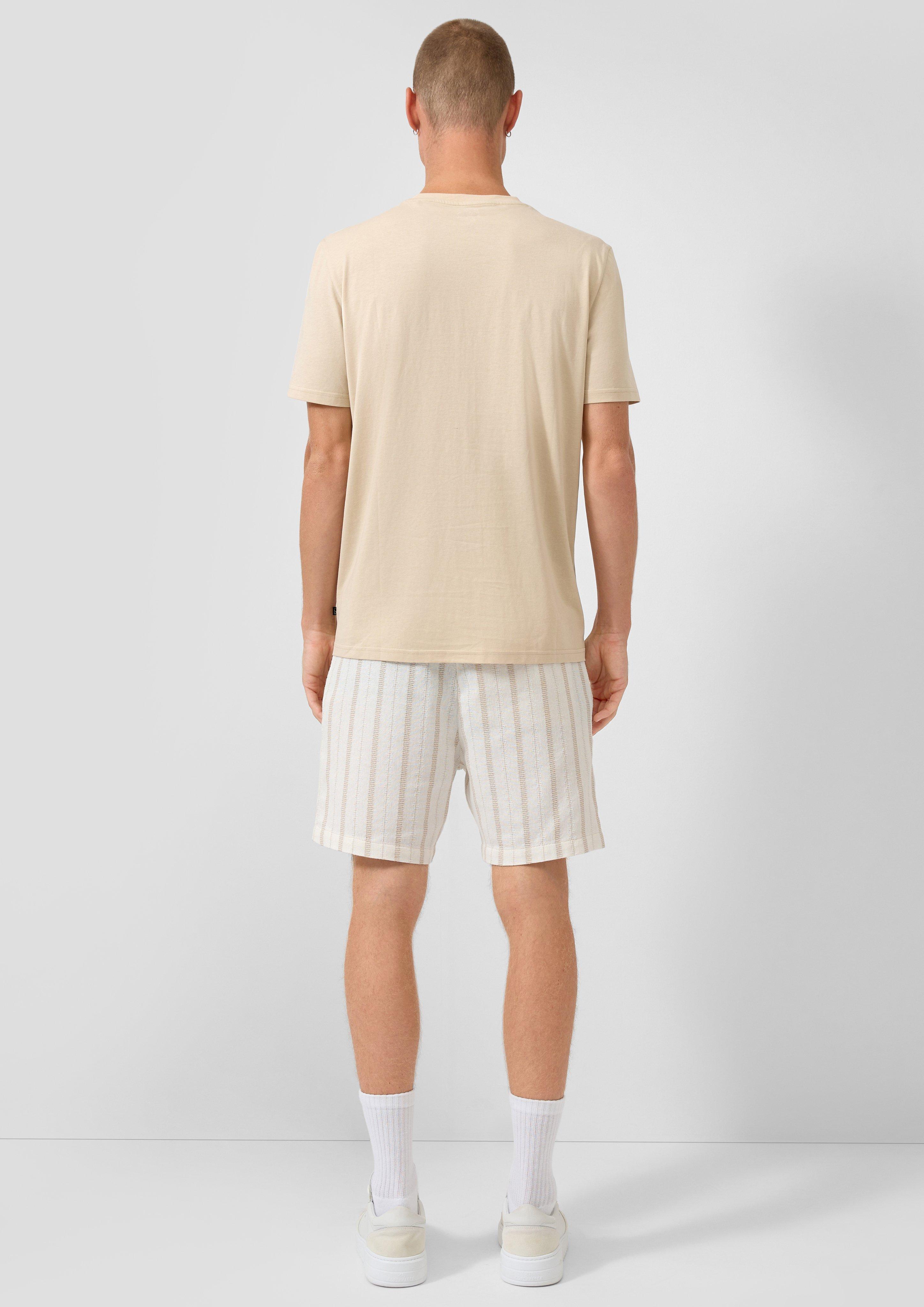 T-Shirt in 93D0, 44D0, 99D1, 58D1, 99D0, 03D0 & 03D1