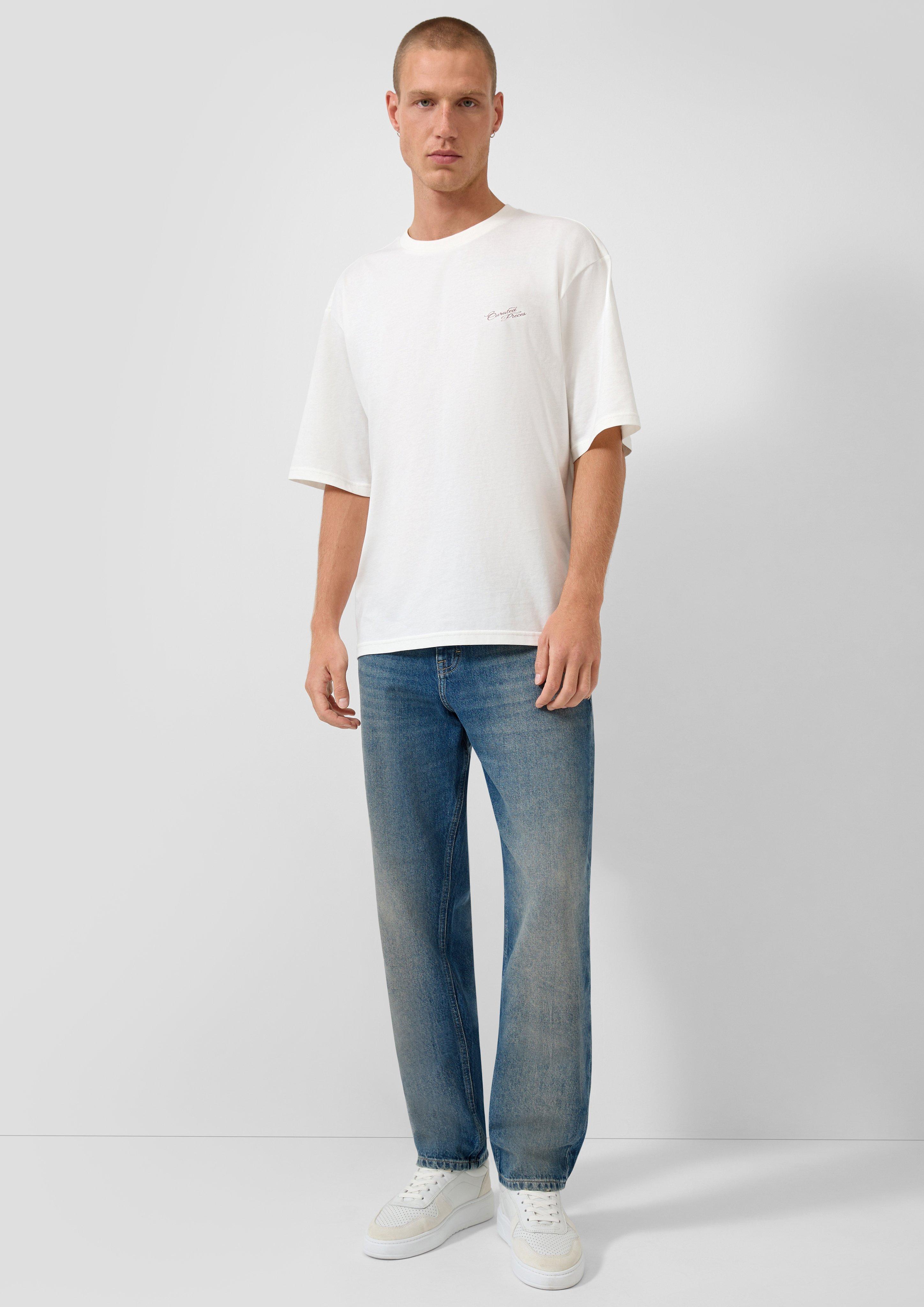 T-shirt in 03D0 & 99D0