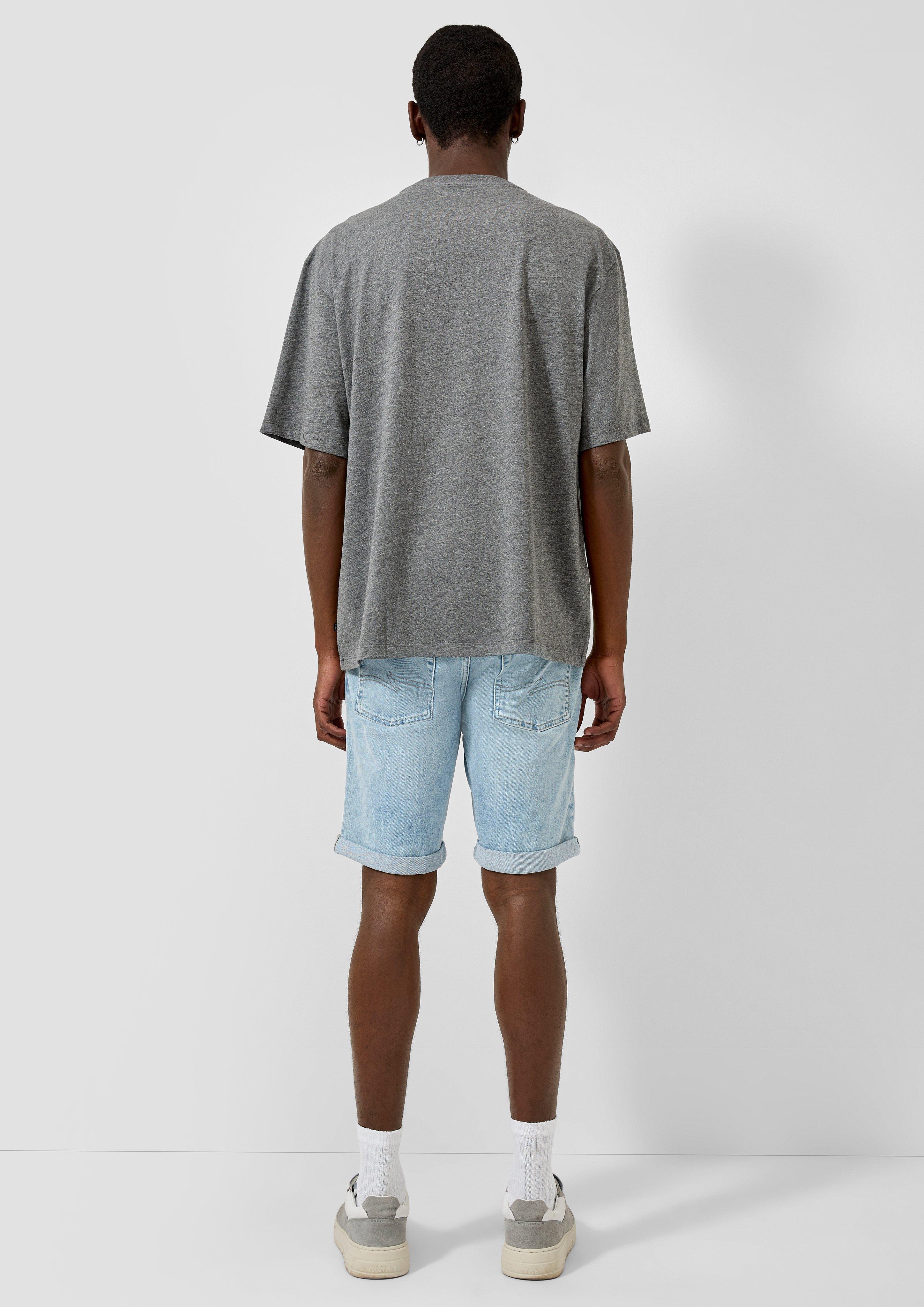 T-Shirt in 99W0, 32W0, 93W0 & 50W0