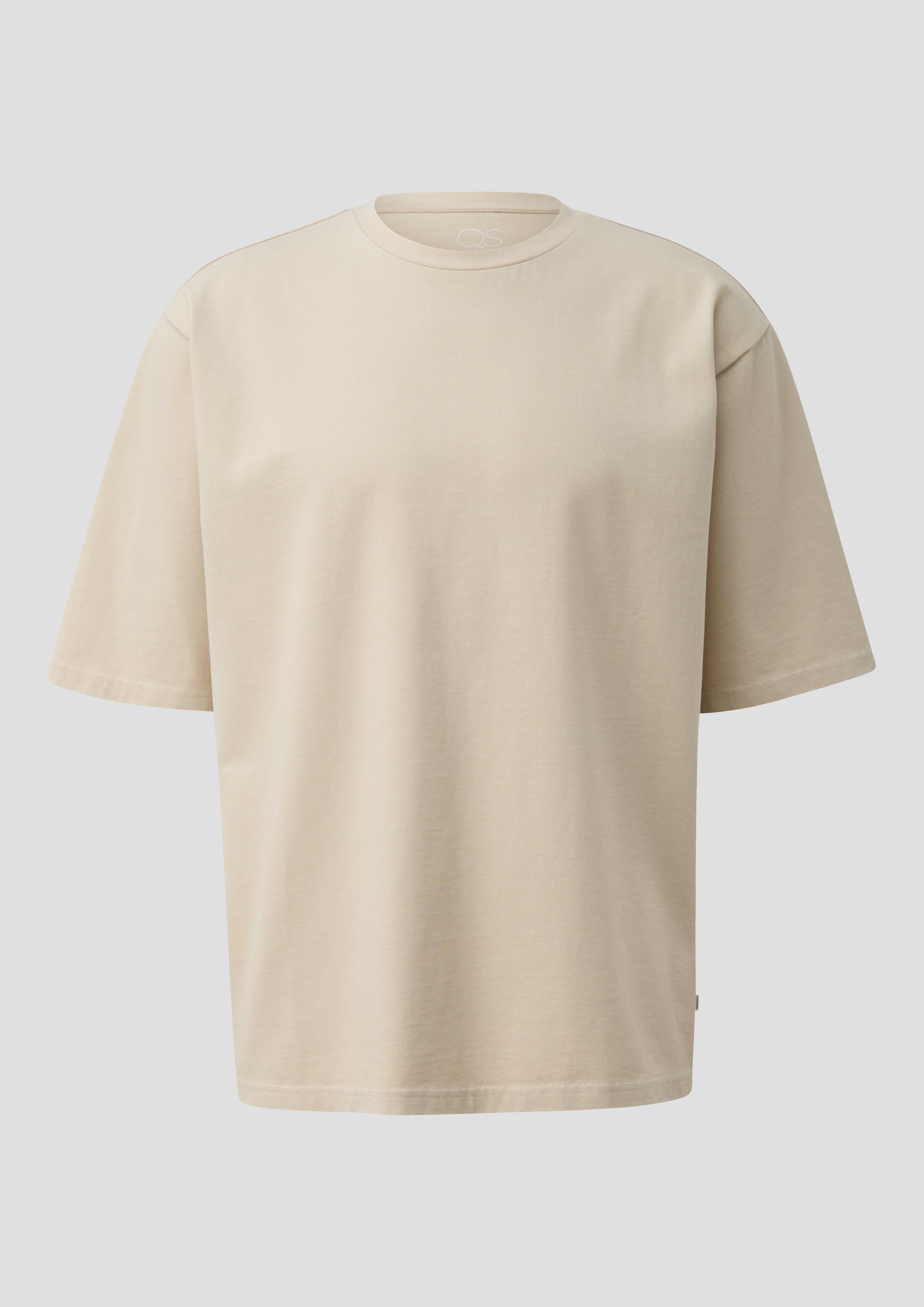 T-shirt in 9306 & 9999