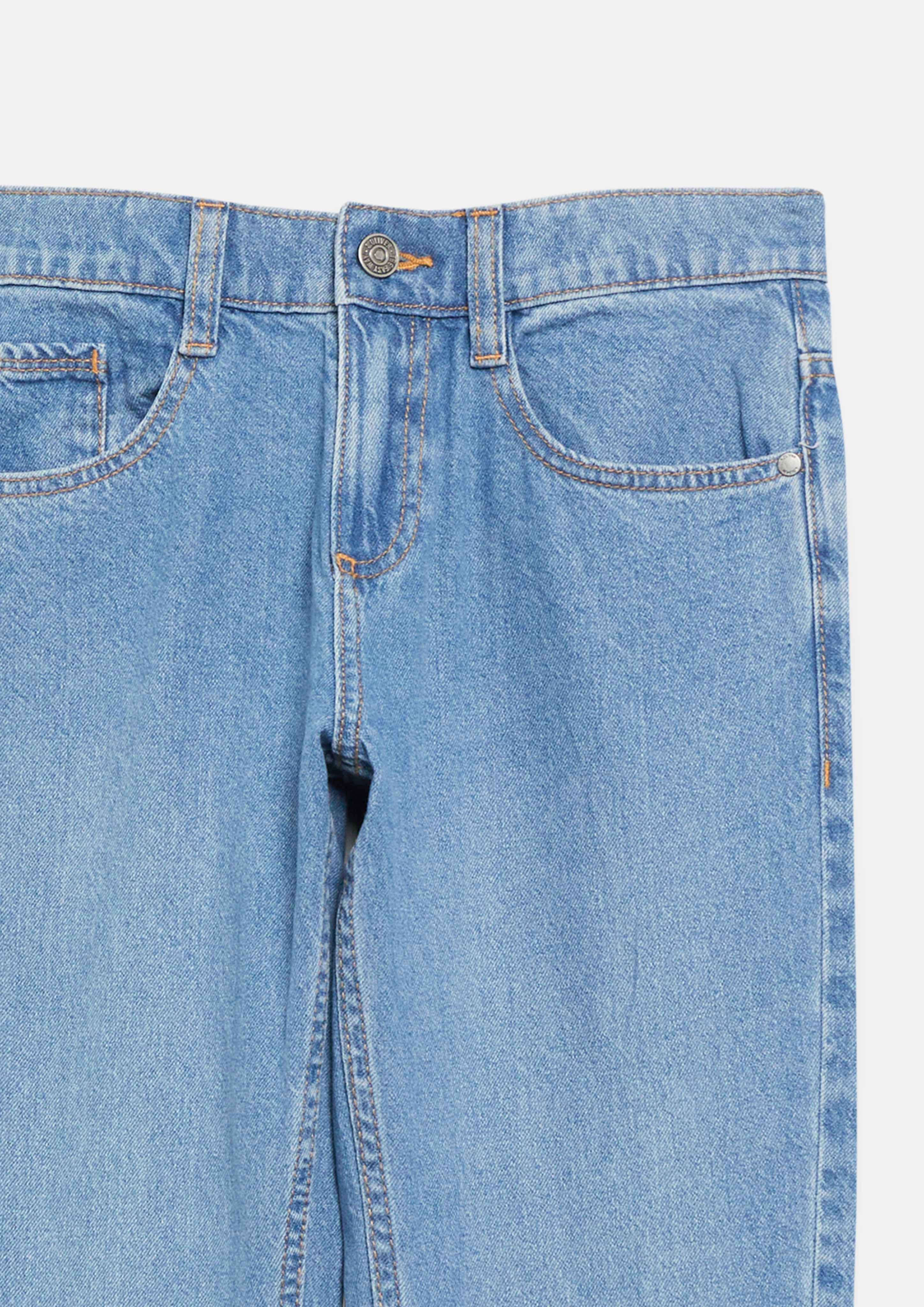 Kids Pete jeans / regular fit / mid rise / straight leg in blue by s.Oliver