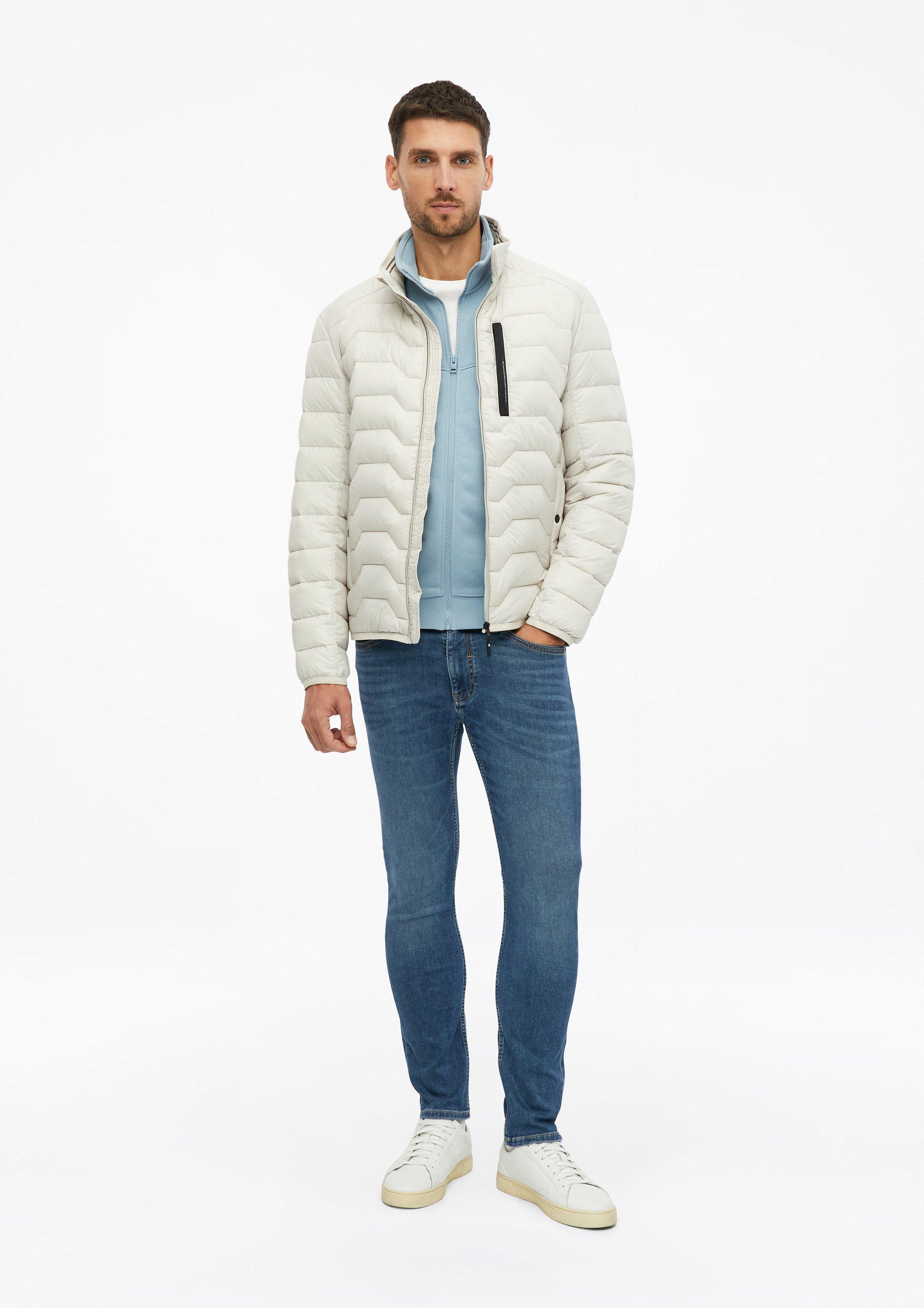 Hommes Veste matelassée légère avec détails contrastés et col montant en crème de s.Oliver