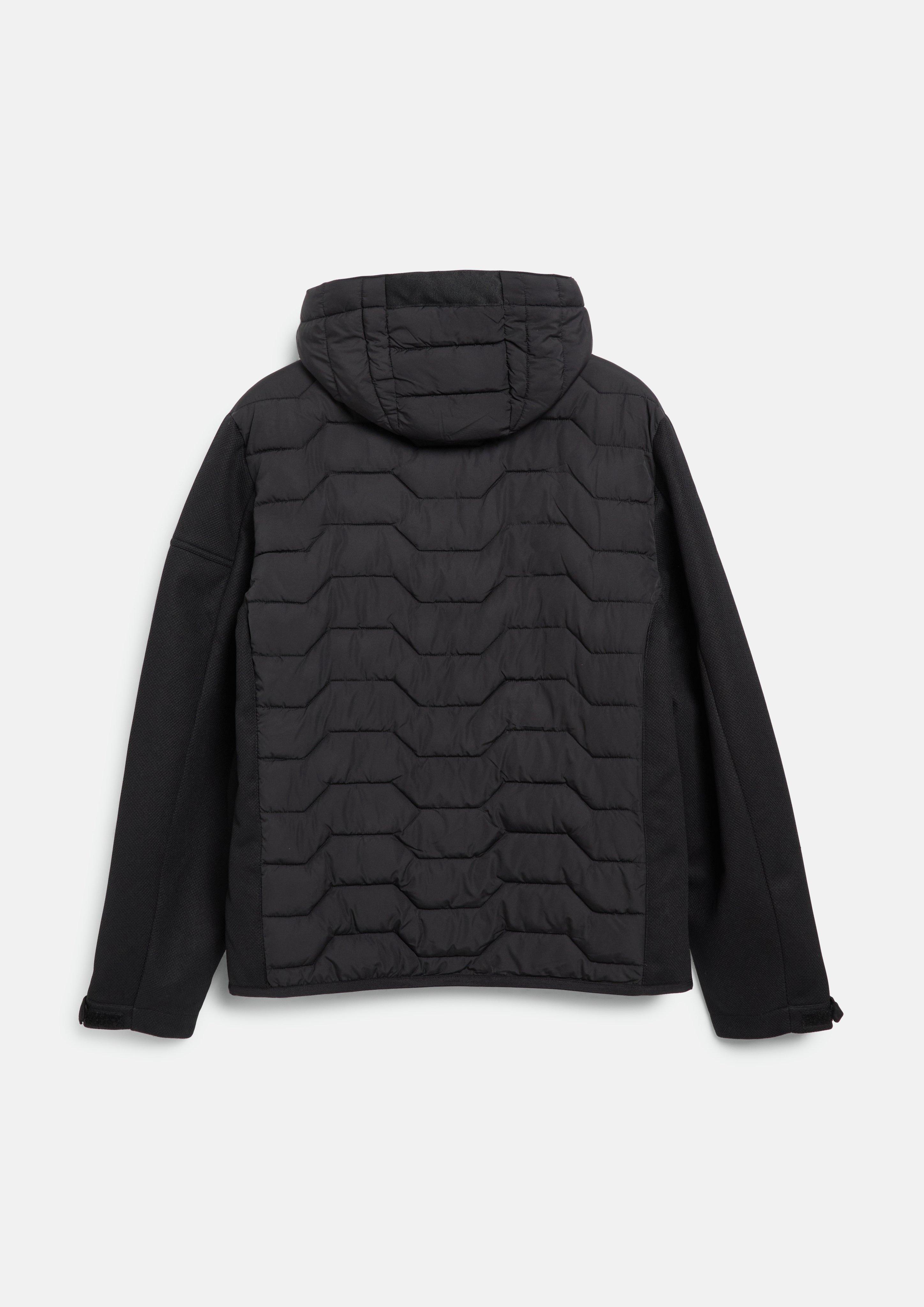 Hommes Veste de sport pour l'extérieur, en mélange de tissus, avec capuche en noir de s.Oliver