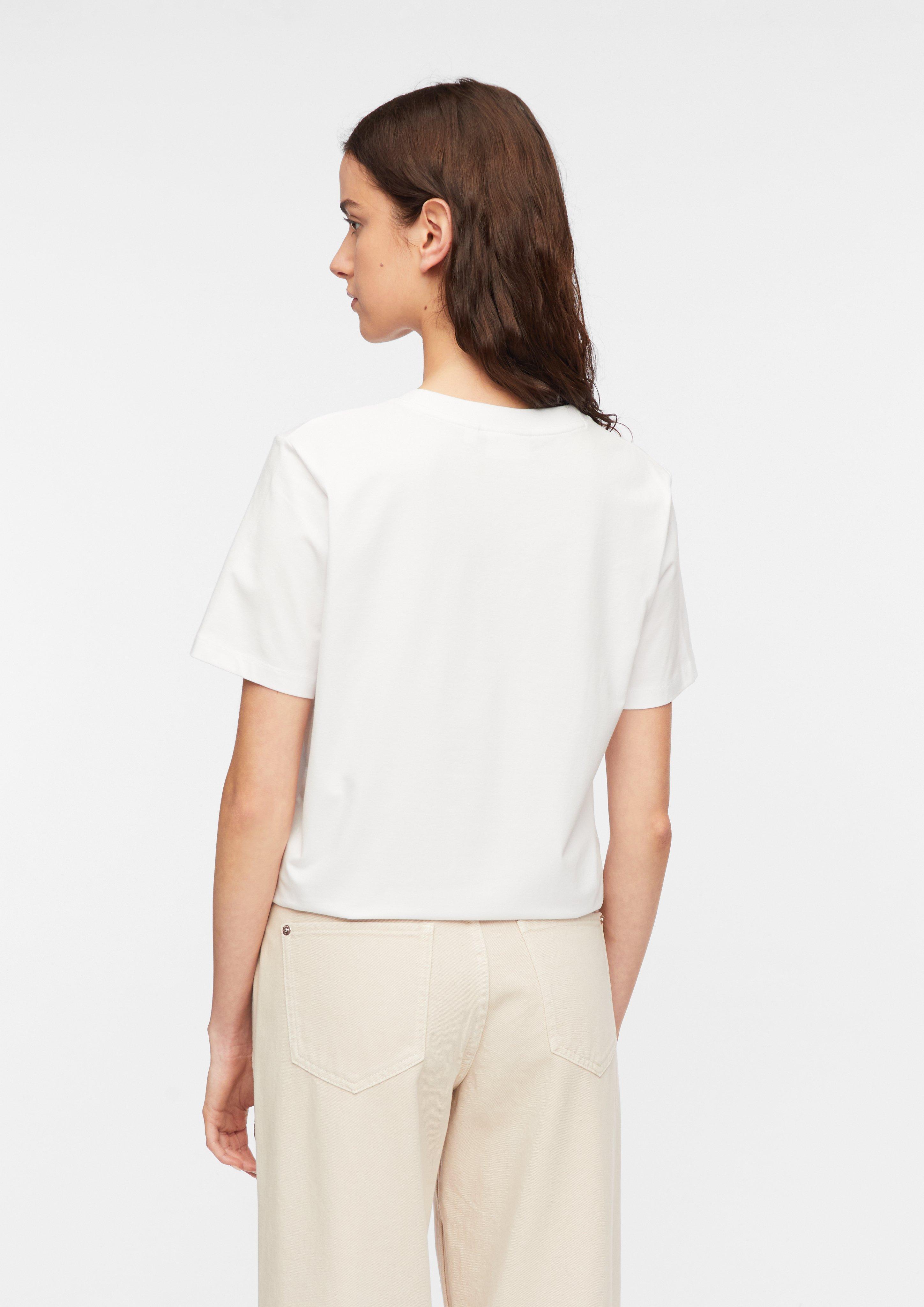 T-Shirt in white by COMMA